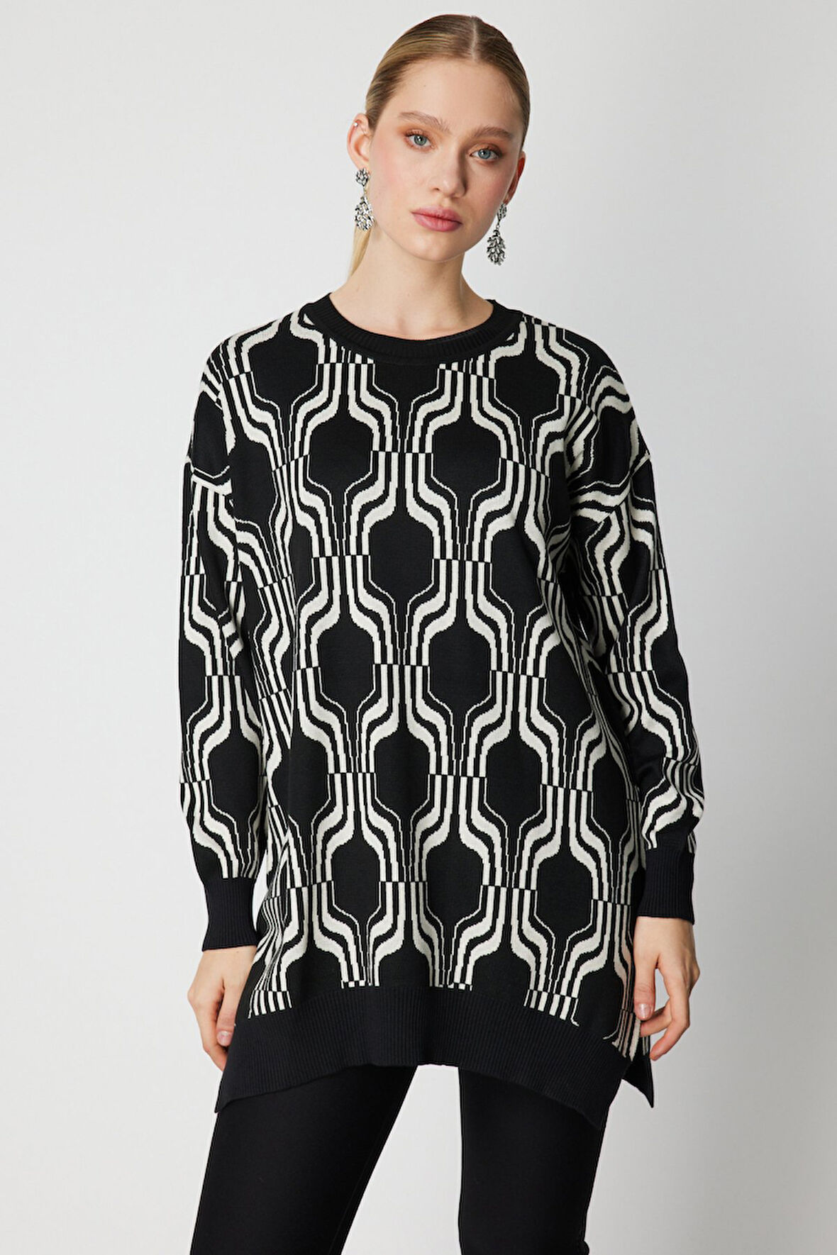 On Kadın Desenli Uzun Triko Kazak 65336 Siyah