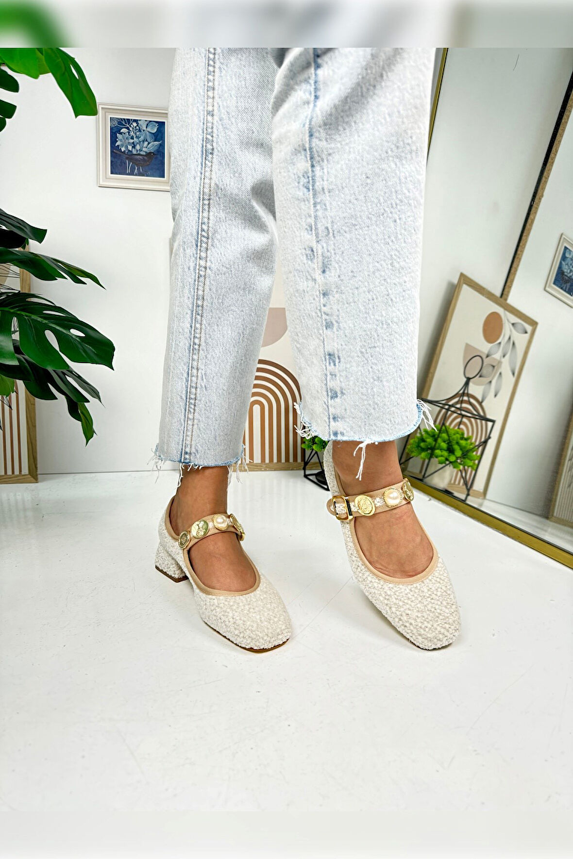 Günlük Babet İnci Bantlı Topuklu Ayarlanabilir Tokalı Oval Burunlu Hafif Rahat Ayakkabı 381