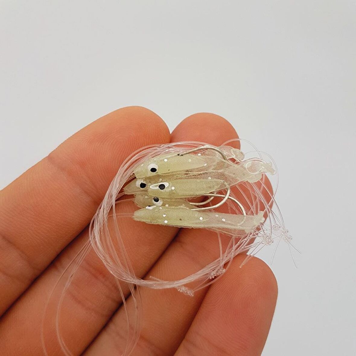 EFFE Raglu Bait Worm 3cm Kurt Çapari Glow Benekli HG3407