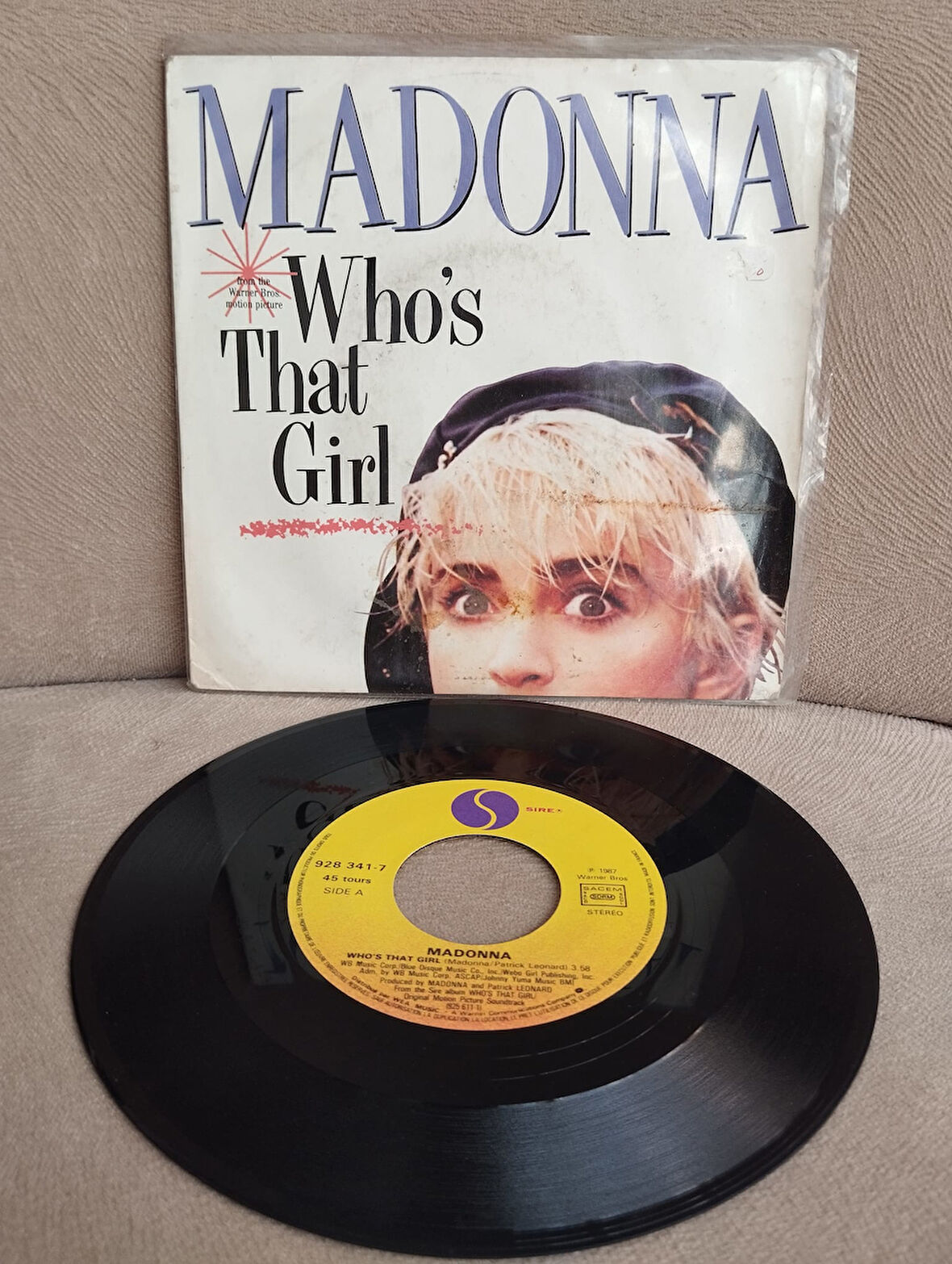 Madonna – Who’s That Girl - 1987 Fransa Basım 45 Lik Plak