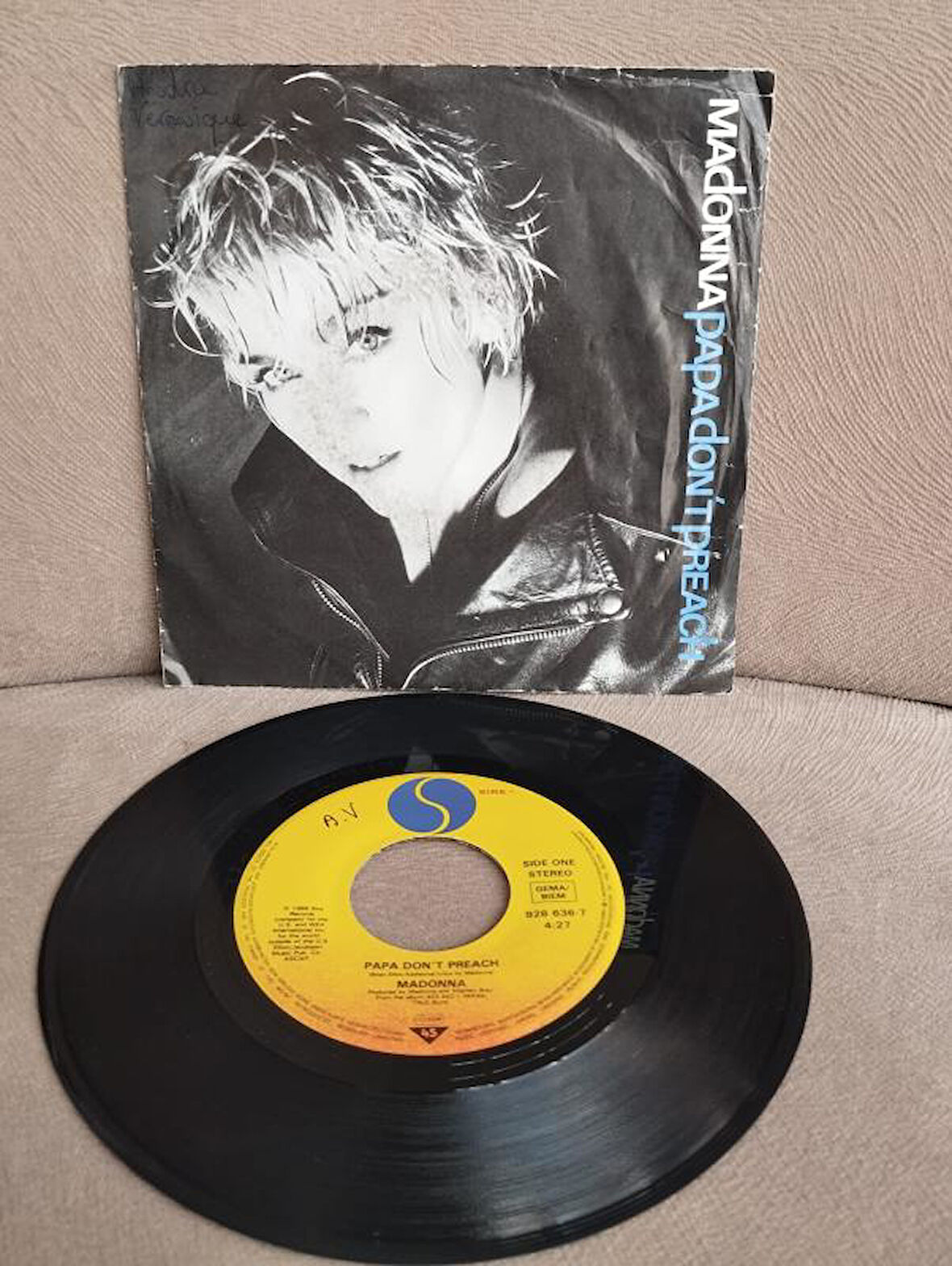 Madonna – Who’s That Girl - 1987 Fransa Basım 45 Lik Plak