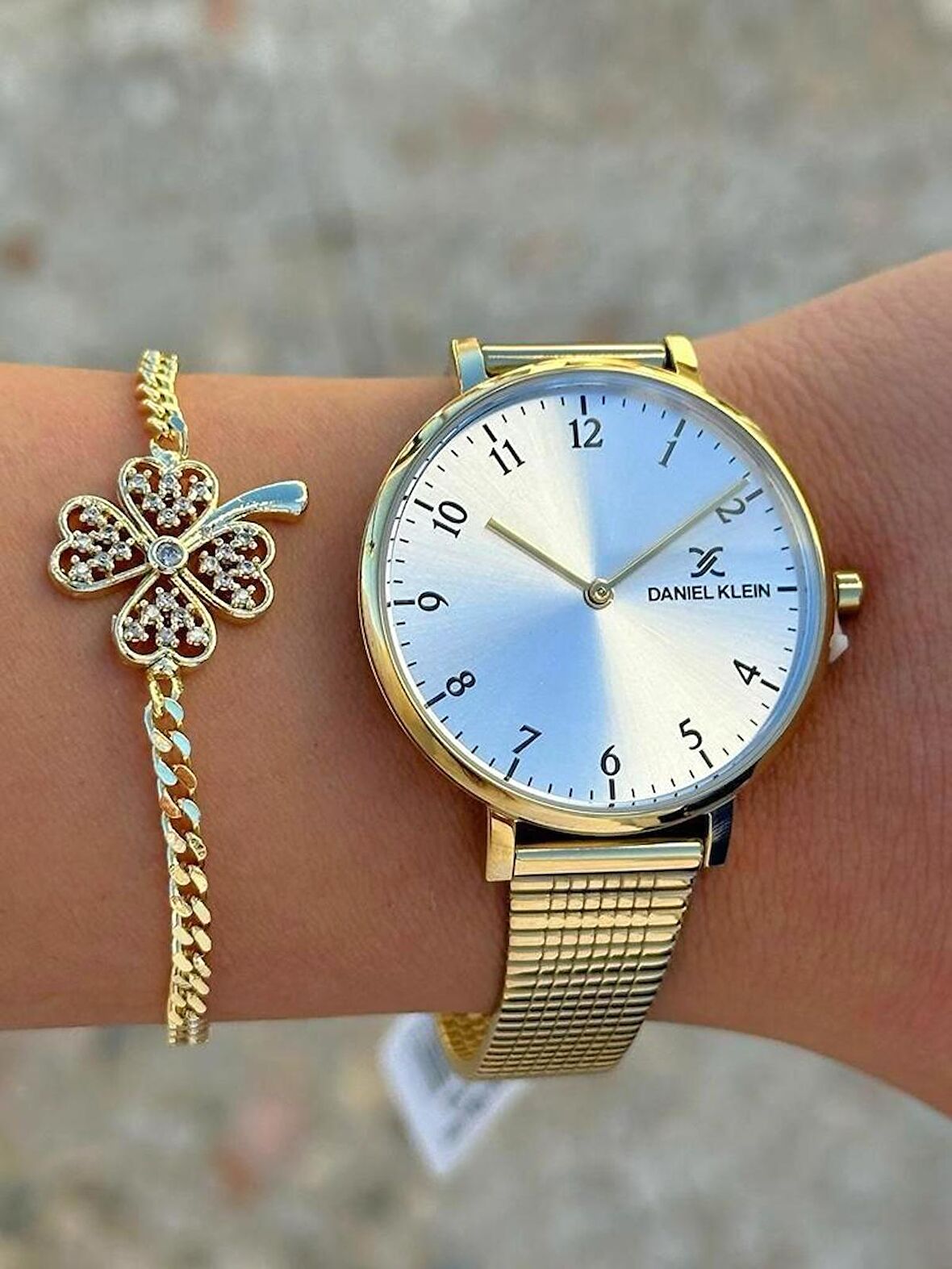 DK.FT.1.356 Daniel Klein Çelik Kordon 30 Mt Suya Dayanıklı Yeni Sezon Şık Tasarım Kadın Kol Saati