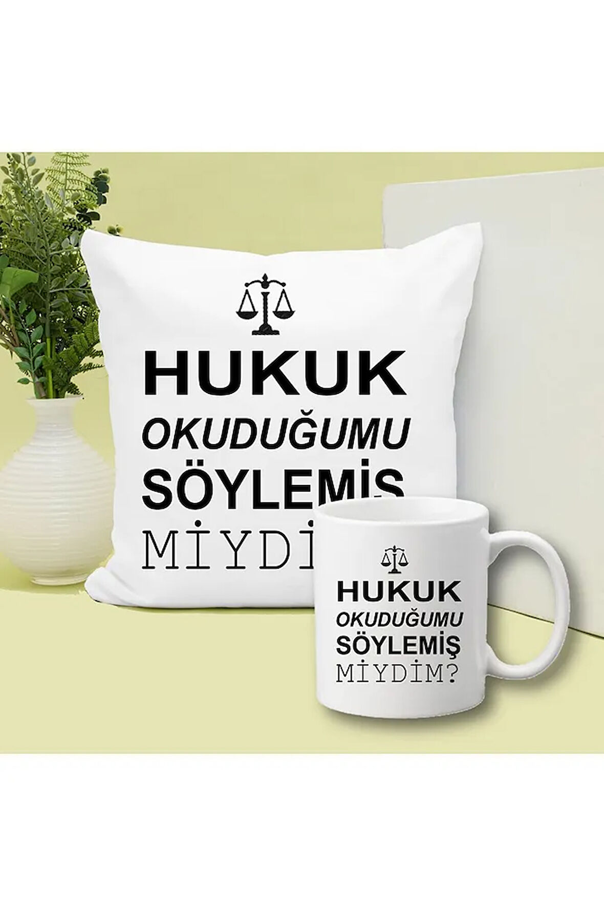 Hukuk Okuyan Avukat Baskılı Kupa ve Yastık Hediyelik Set Arkadaşa Hediye