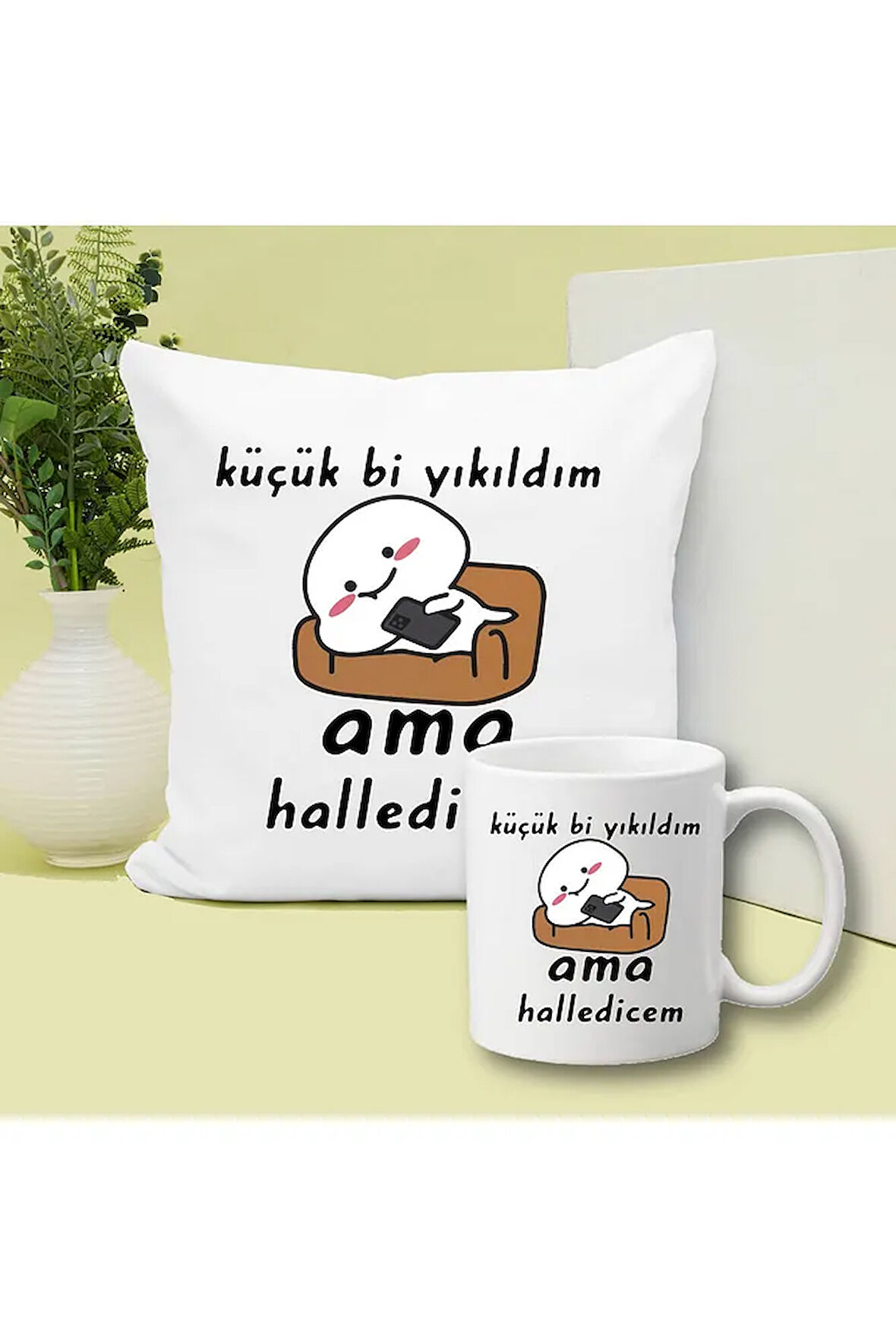 Küçük Bi Yıkıldım Tasarımlı Yastık Ve Kupa Bardak Hediye Seti