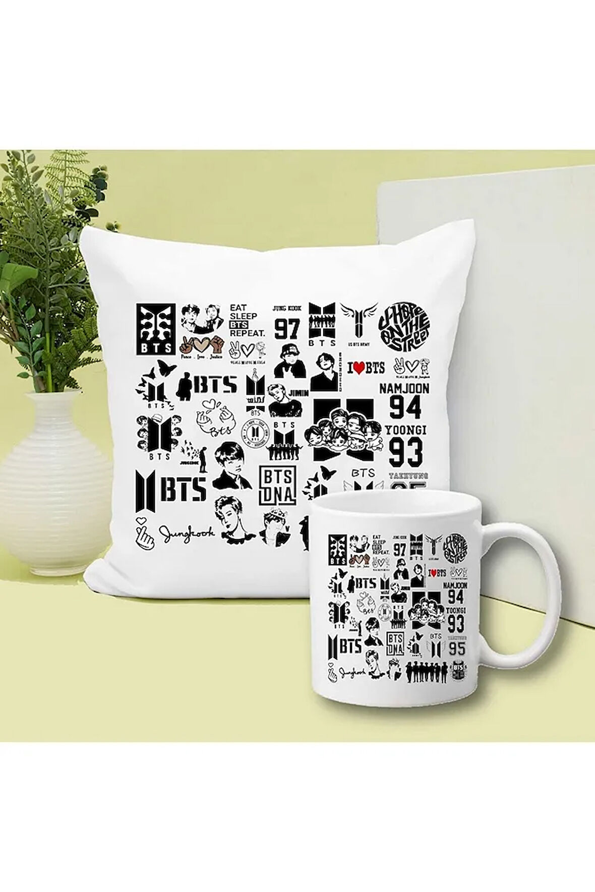 BTS Baskılı Kupa ve Yastık Hediyelik Set Arkadaşa Hediye