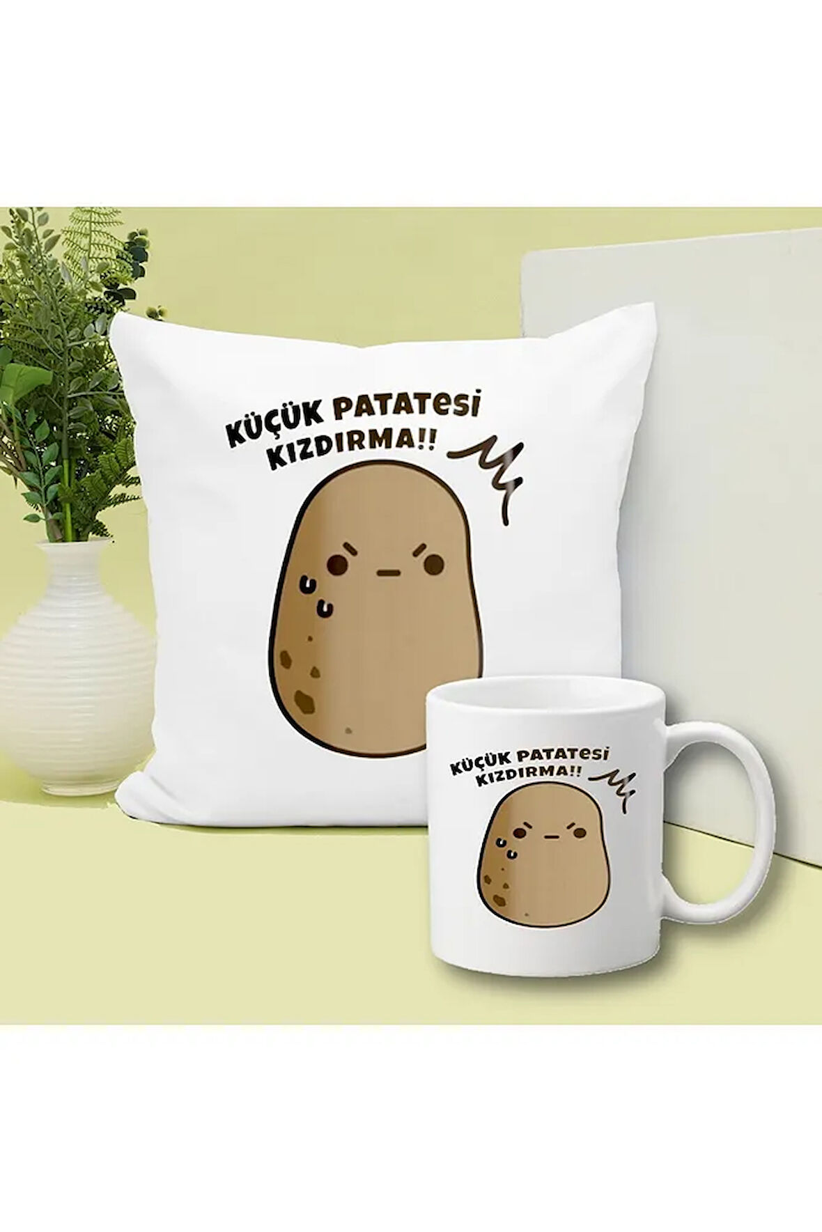 Küçük Patates Sinirli Baskılı Kupa ve Yastık Hediyelik Set Arkadaşa Hediye