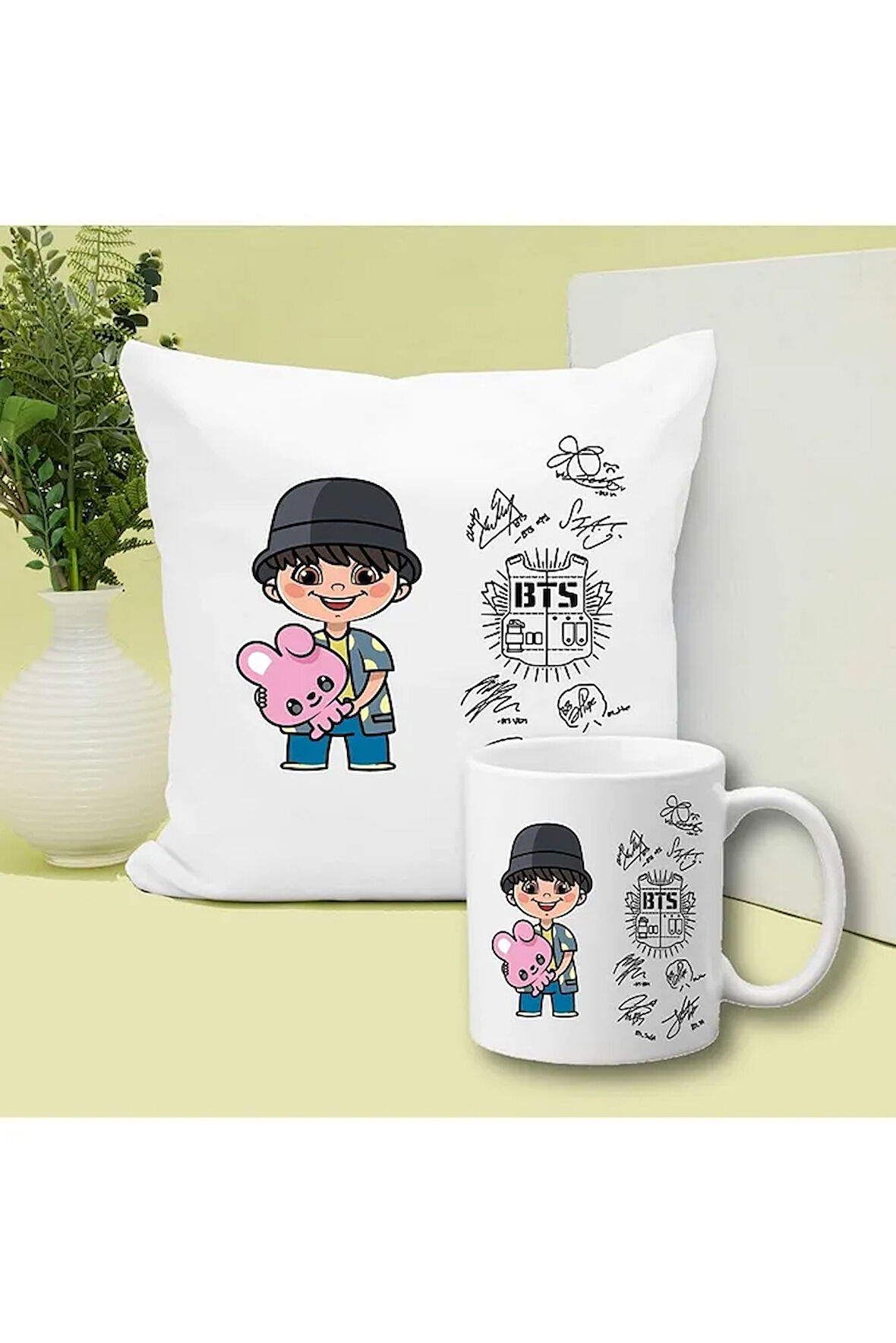 BTS Baskılı Kupa ve Yastık Hediyelik Set Arkadaşa Hediye