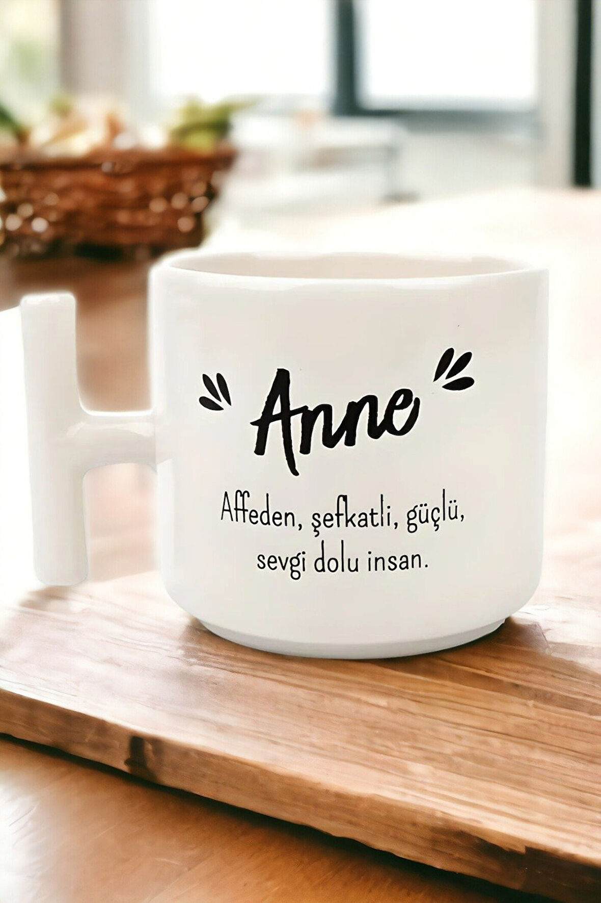 Hediyemi Anne Yazılı Beyaz T Kulplu Kupa Bardak