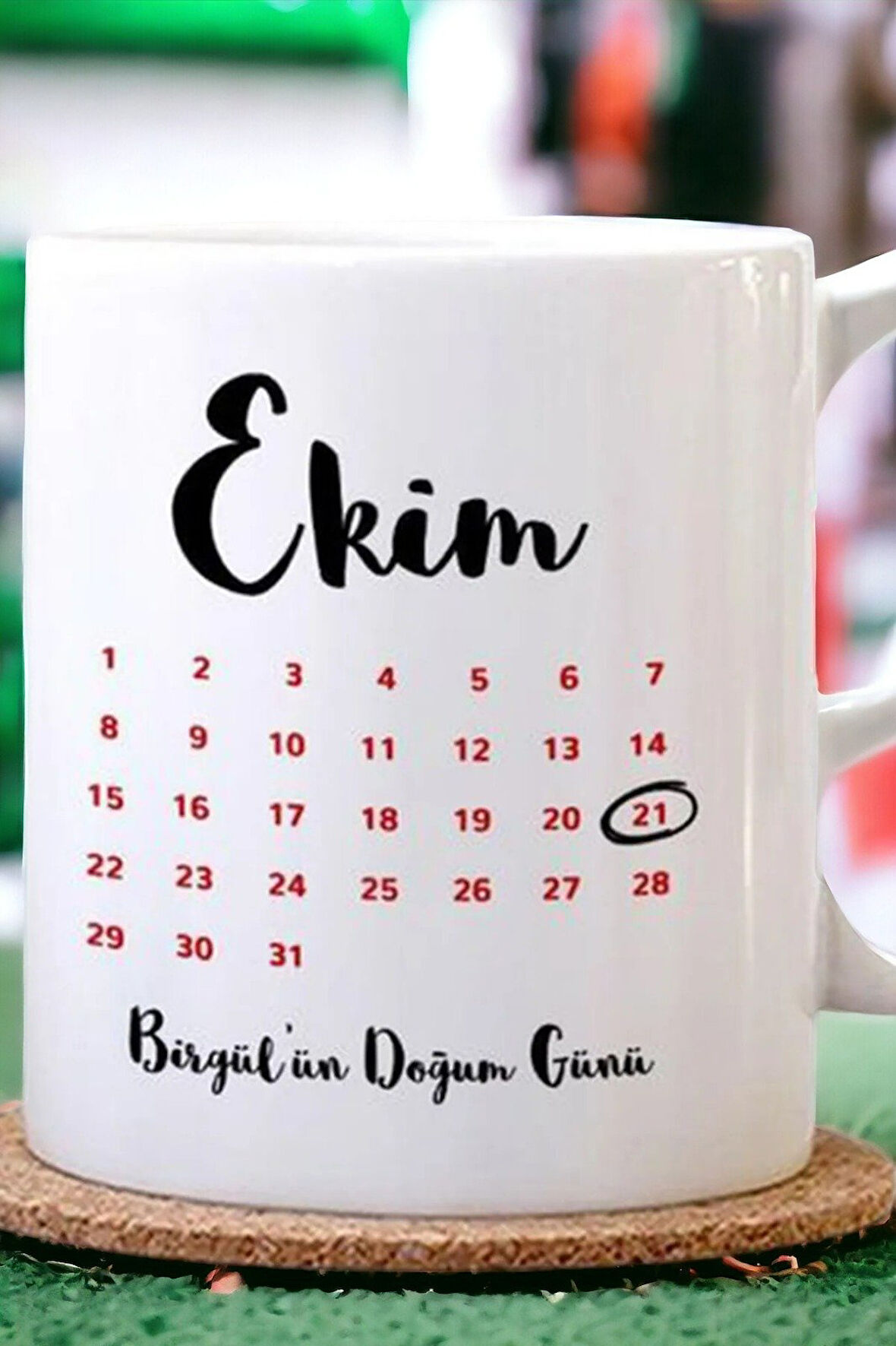 Hediyemi takvimde doğum tarihi baskılı hediyelik doğum günü kupa bardağı isim fotoğraf eklenebilir