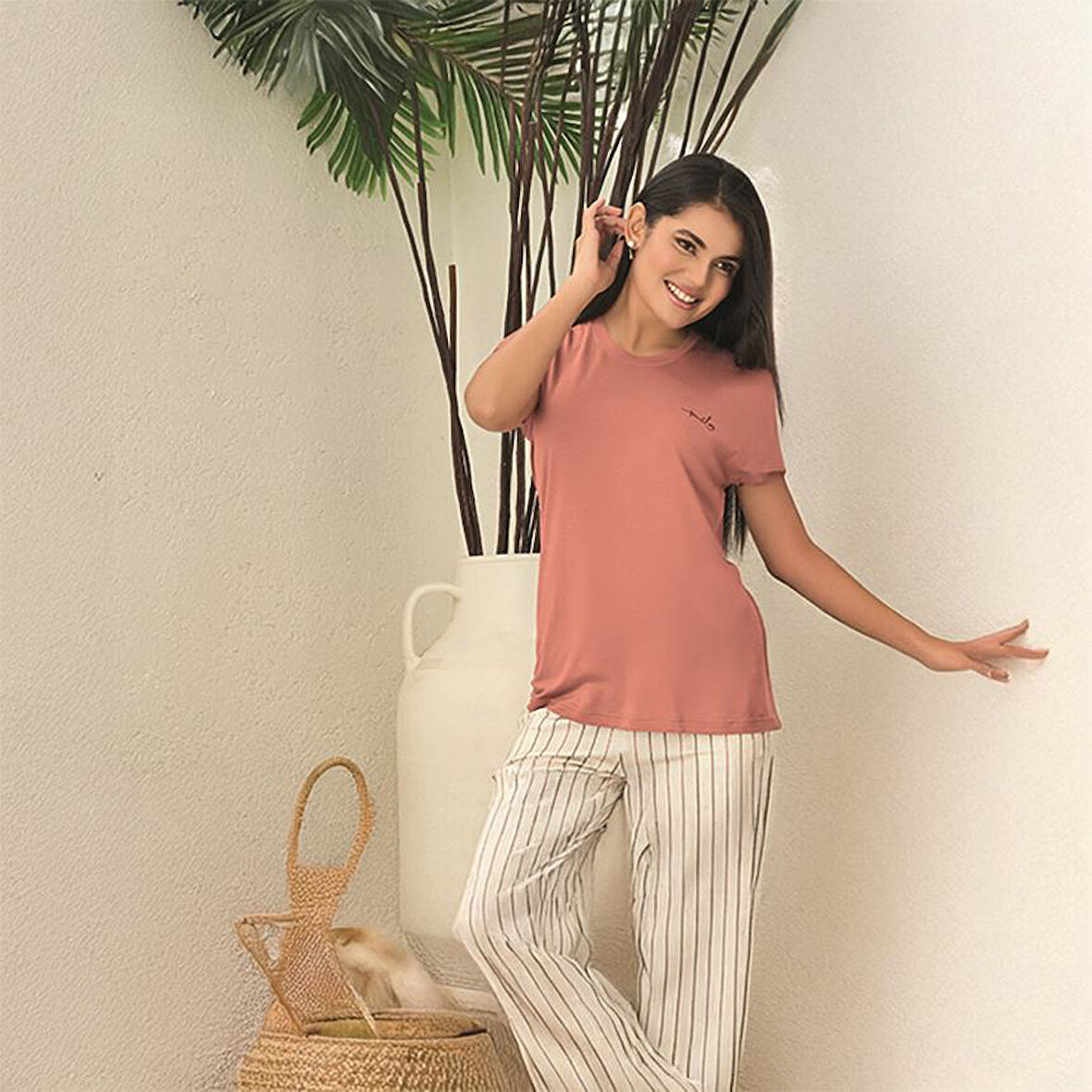 Rozalinda 3505 Kadın Yazlık Kısa Kol Kapri Alt Pijama Takım