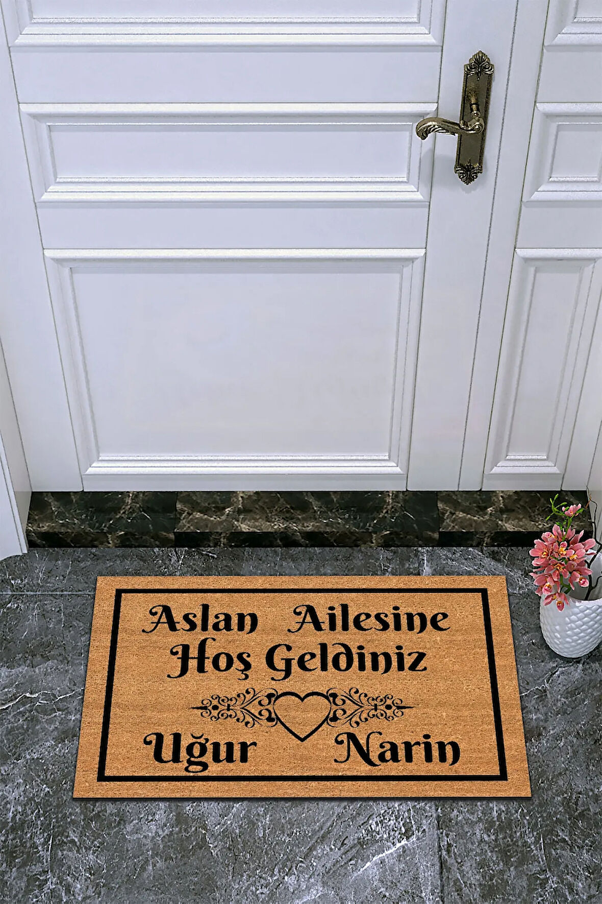 Bebek Uyuyor Lütfen Zile Basmayın Yazılı Dekoratif Kapı Önü Paspası 70x45 Cm