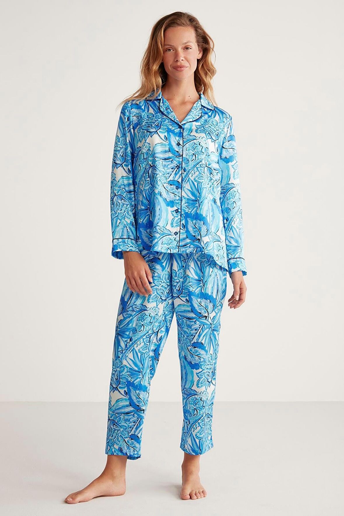 Kadın Uzun Kol Önden Düğmeli Mavi Pijama Takım C4T3N6O9
