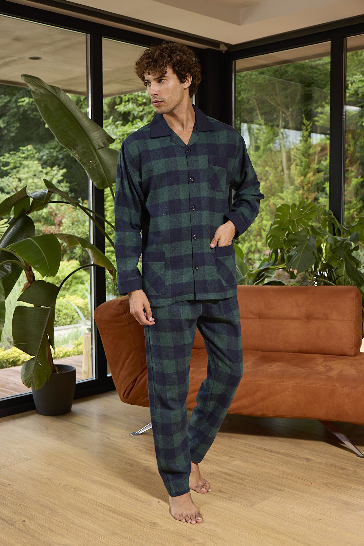 Erkek Uzun Kol Apaj Yaka Yeşil Pijama Takımı C8T3N0O4