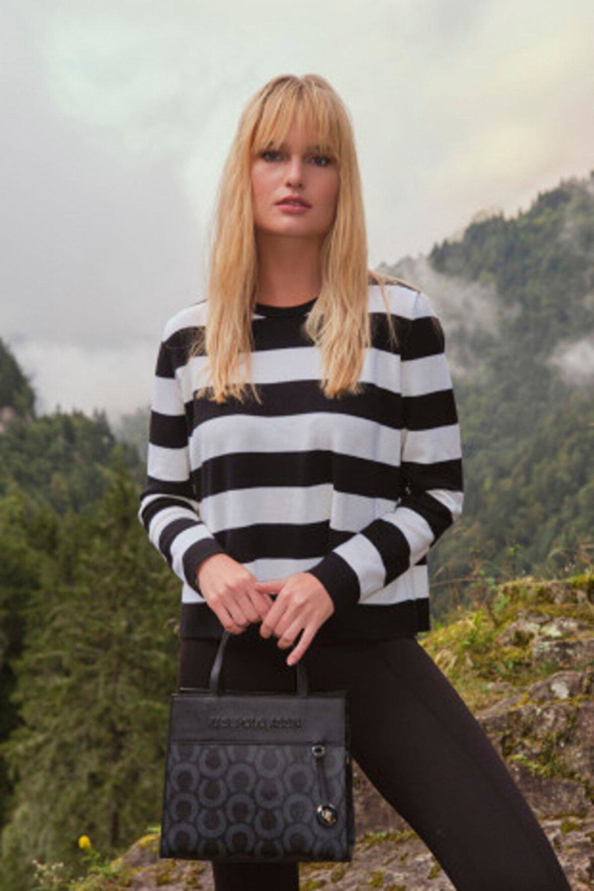 . Kadın Omuz Çanta Siyah Us22518