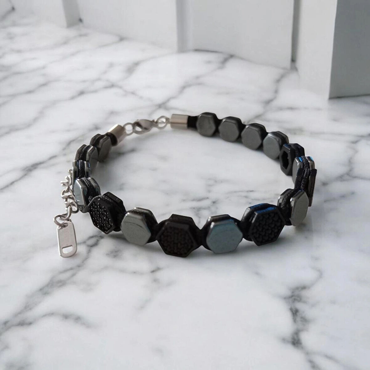 %100 Doğal 6 Mm Mavi Damarlı Akik Taşlı Çelik İpli Bileklik Krom Mıknatıs Kapama 20 Cm 