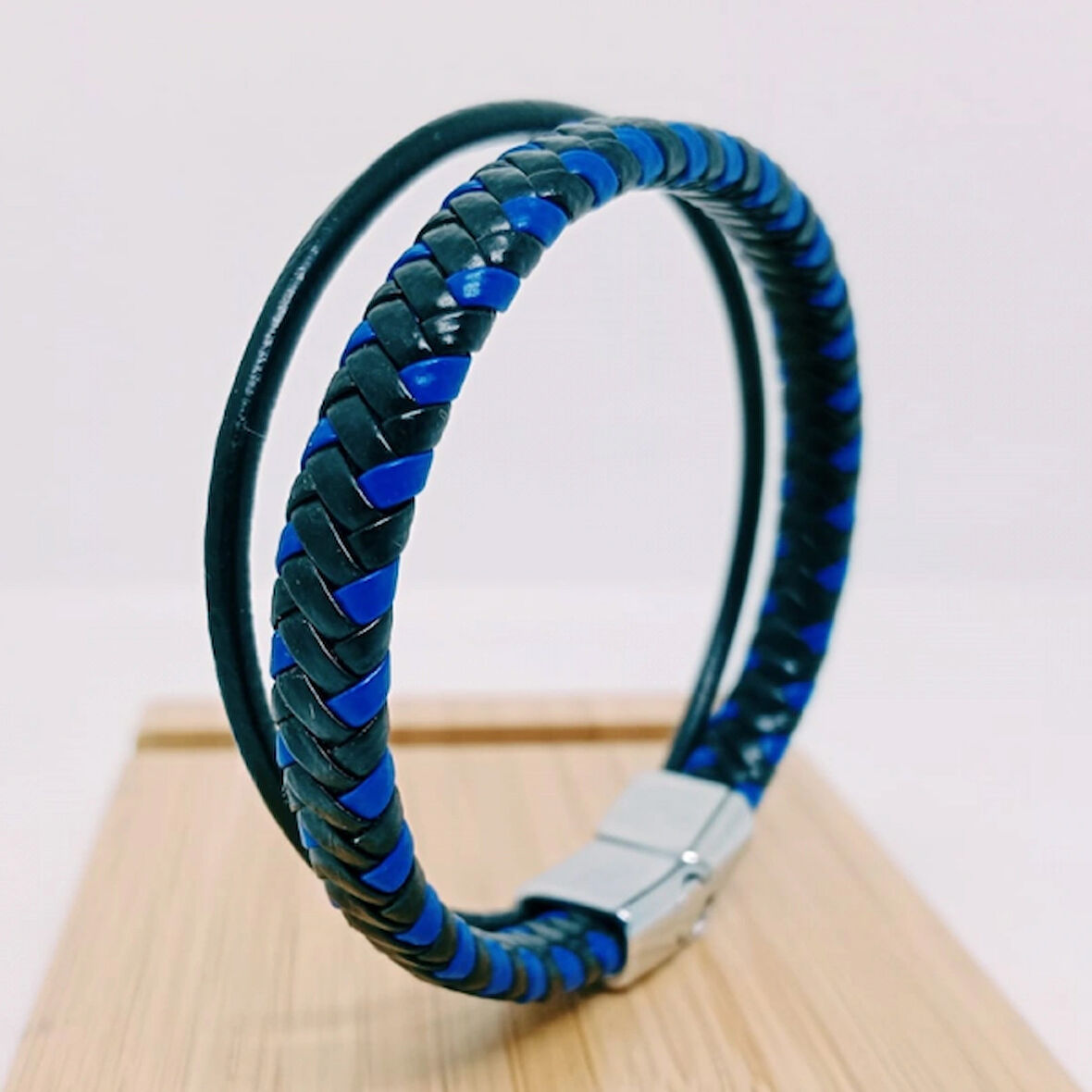 %100 Deri̇ Ve Doğal Çakra Taşlı Çeli̇k İpli̇ Bi̇lekli̇k Krom Mıknatıs Kapama 