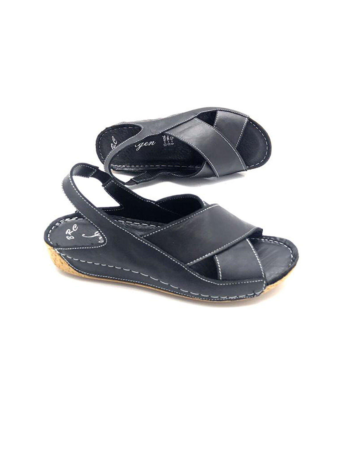İlgen Hakiki Deri Ortopedik Kadın Siyah Renk Kadın Sandalet