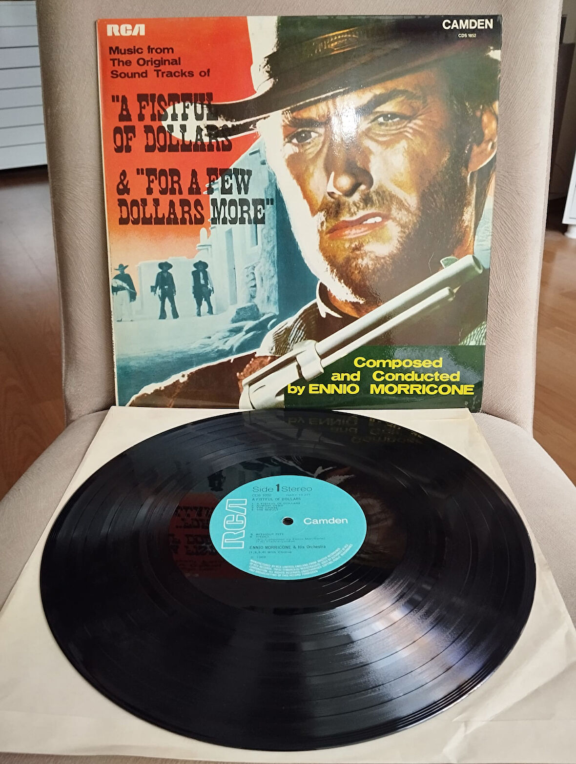  ’’A Fistful Of Dollars’’ & ’’For A Few Dollars More’’(Soundtrack)  - 1968 İngiltere Basım  LP Plak