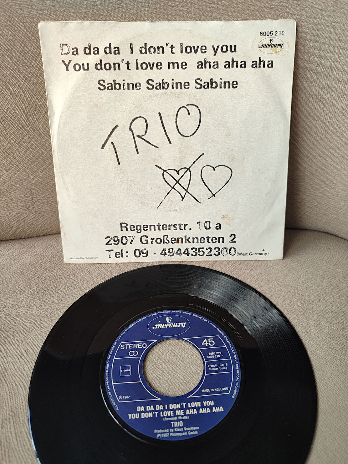 TRIO - Da Da Da I Don’t Love You You Don’t Love Me Aha Aha Aha 1982 Hollanda Basım 45lik Plak 2.EL