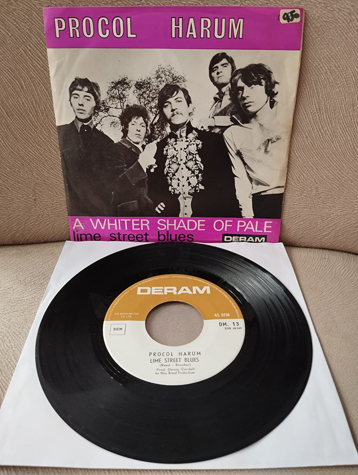 PROCOL HARUM - A Whiter Shade Of Pale / Lime Street Blues - 1967 Belçika Basım 45lik Plak