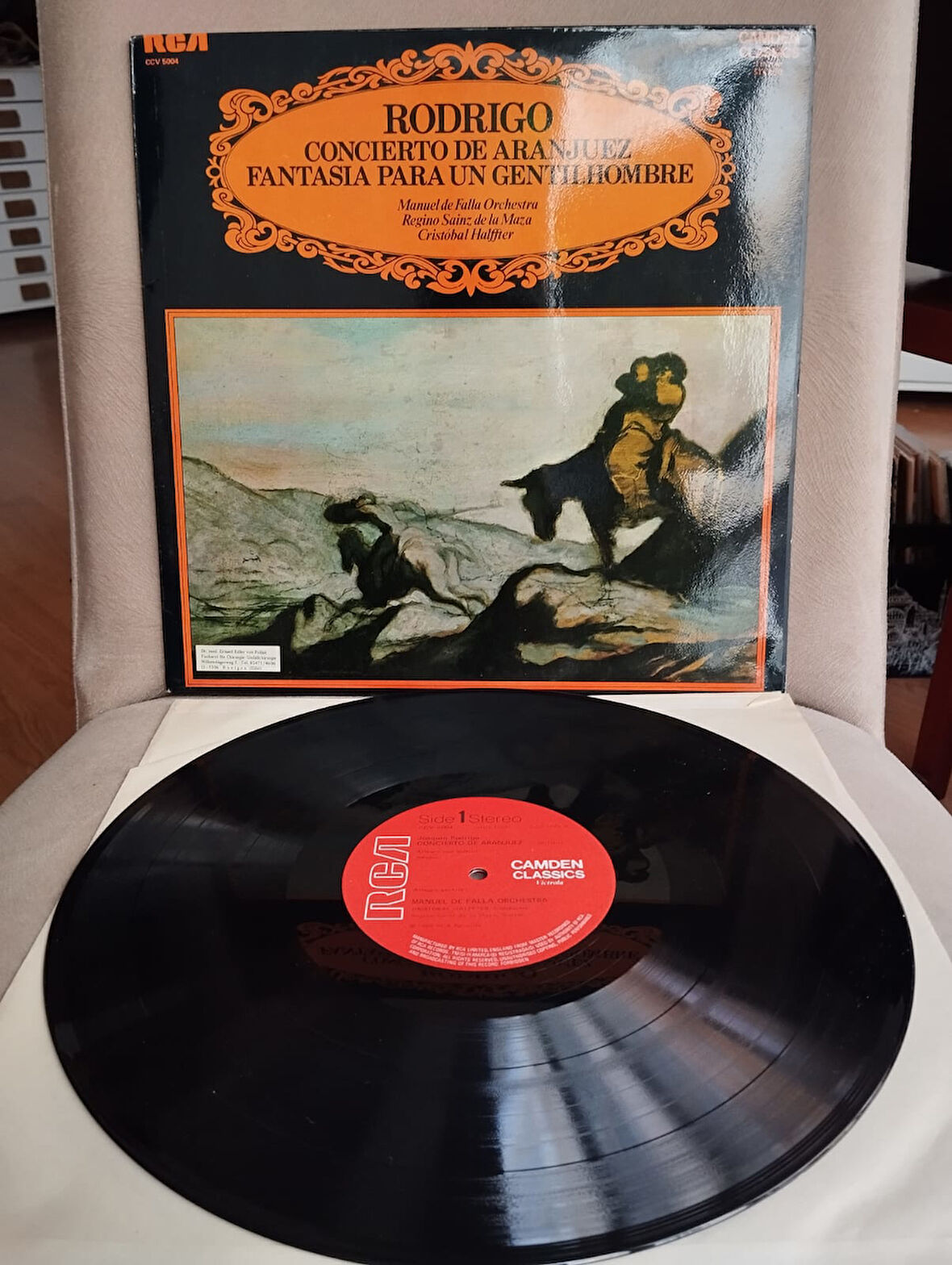 Rodrigo  –  Concierto De Aranjuez (Rodrigo’nun Gitar Konçertosu)- 1968 İngiltere Basım 33 lük Plak
