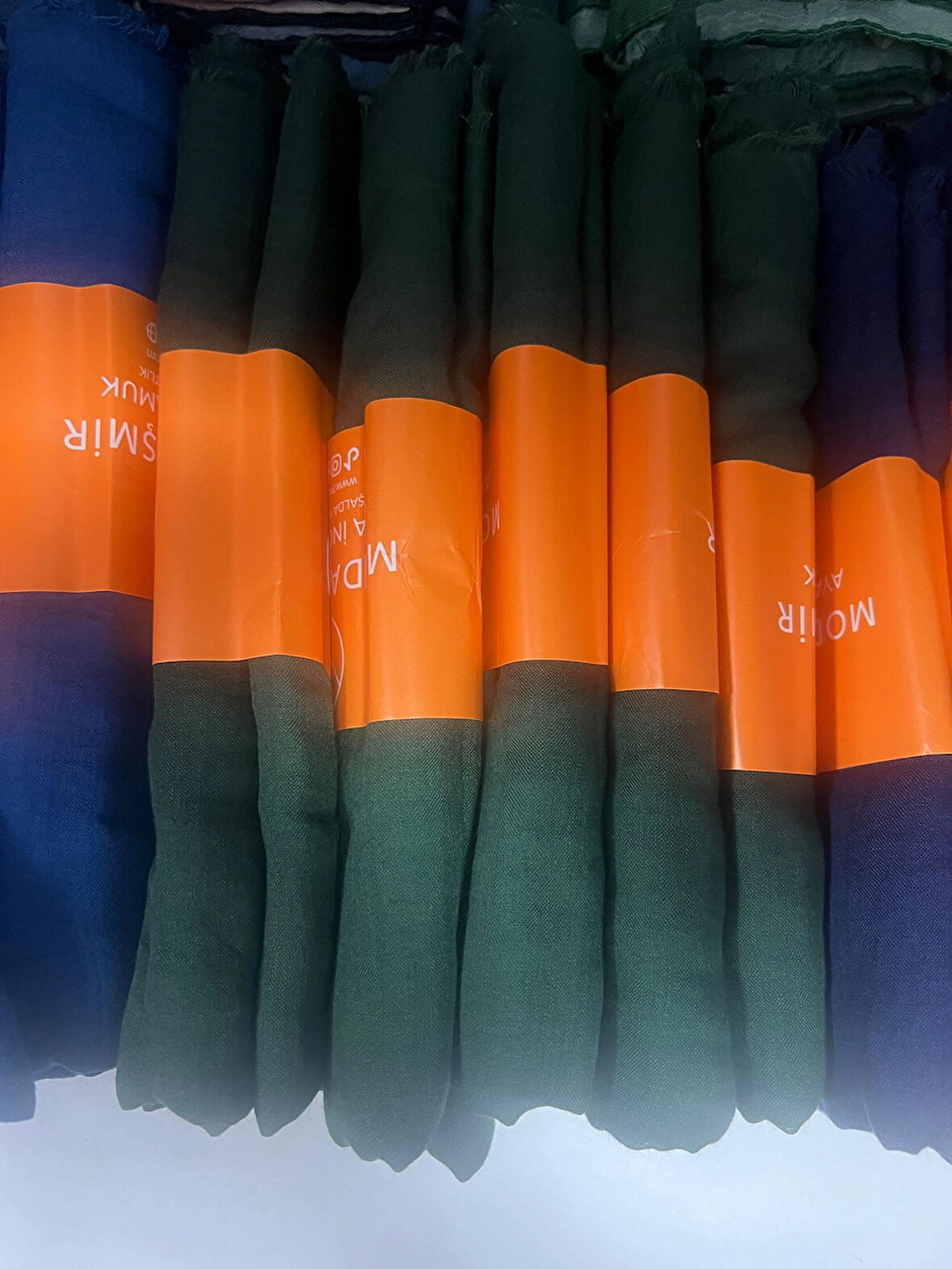 Aminenesil Modakaşmir İnce Pamuk Şal Zümrüt Renk