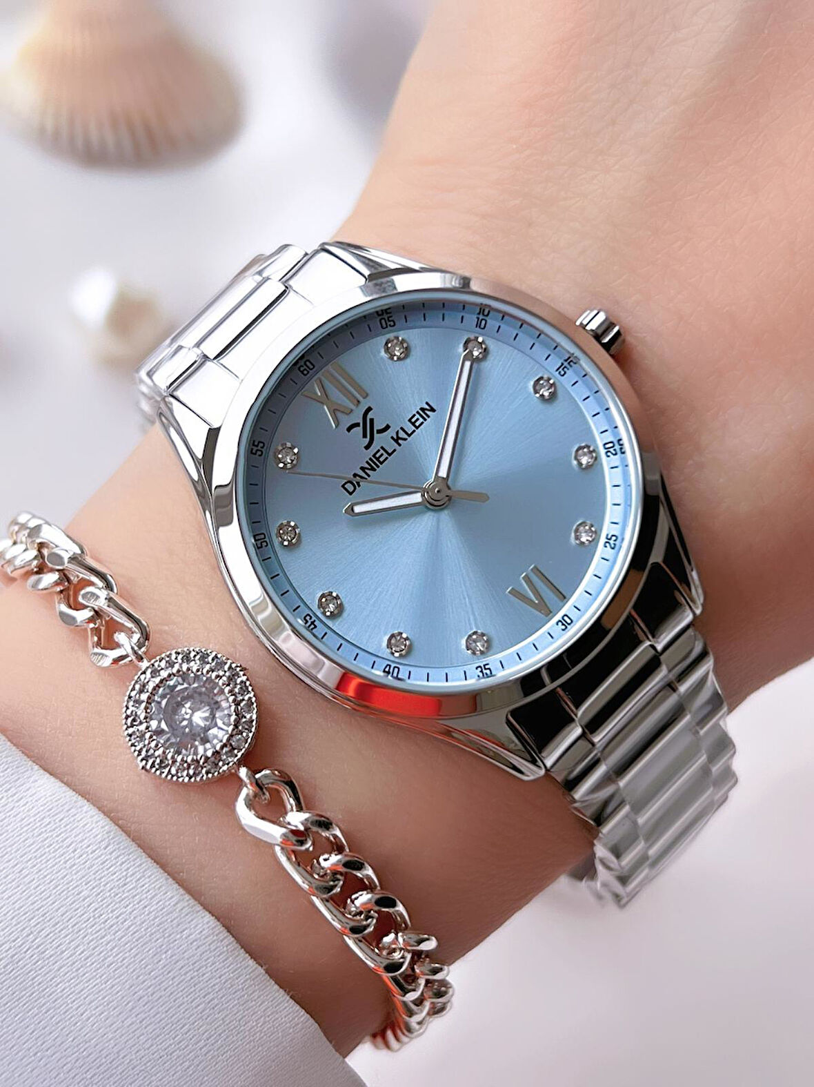 Daniel Klein Çelik Kordon 30 Mt Suya Dayanıklı Kadın Kol Saati+Bileklik BFG.13496.X9