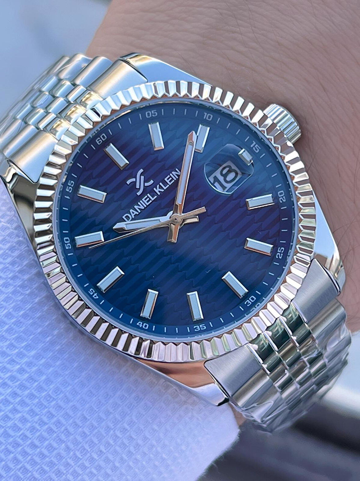 Daniel Klein Takvimli Kadran Rolex Kasa 30 Mt Suya Dayanıklı 2 Yıl Garantili Erkek Kol Saati FG.DK13985.2