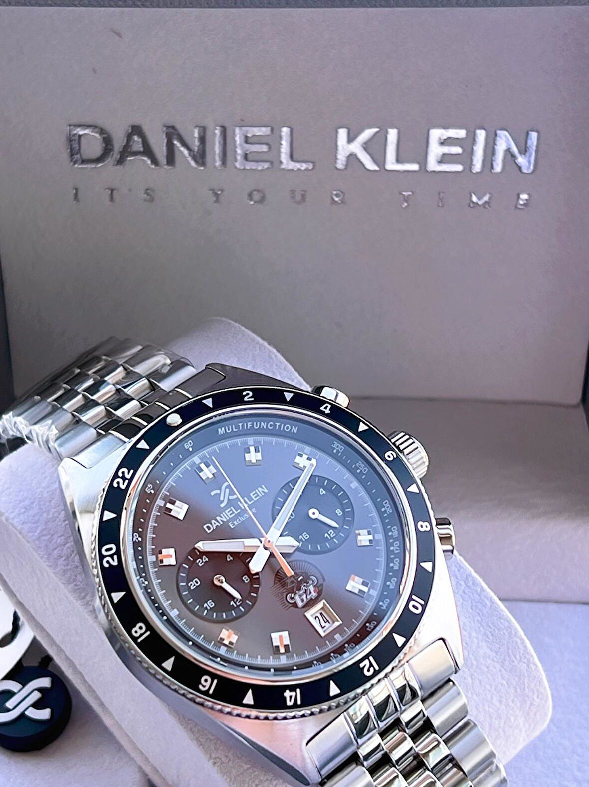 Daniel Klein İç Fonksiyonları Aktif 30 Mt Suya Dayanıklı 2 Yıl Garantili Erkek Kol Saati FG.13994.2