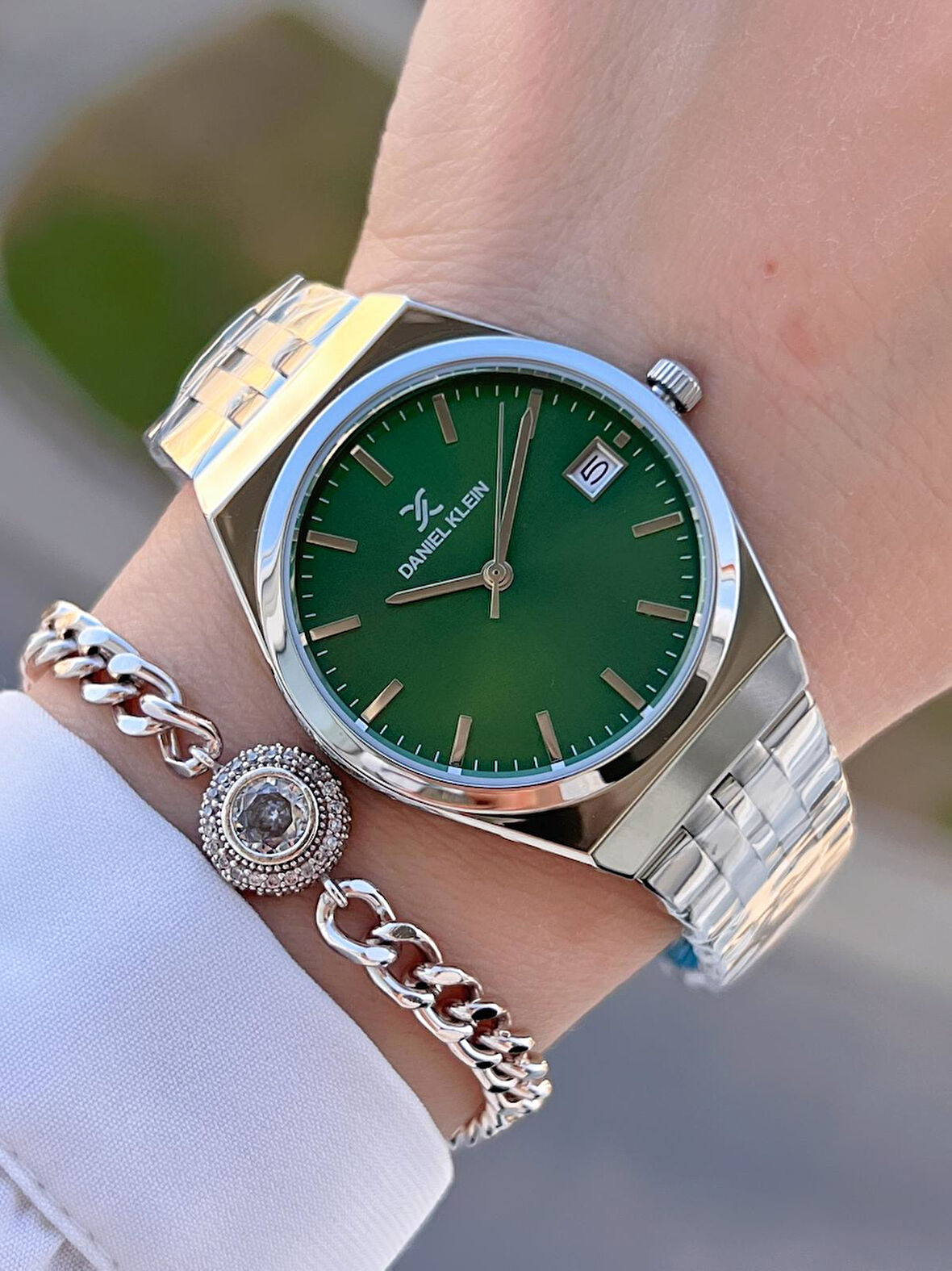 Daniel Klein Çelik Kordon 30 Mt Suya Dayanıklı Kadın Kol Saati+Bileklik BYN.14052.M3