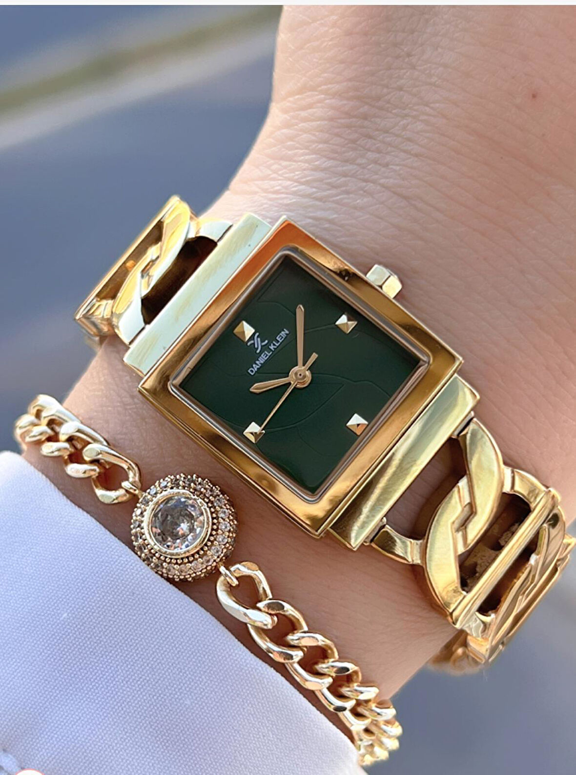 Daniel Klein Çelik Kordon 30 Mt Suya Dayanıklı 2 Yıl Garantili Kadın Kol Saati+Bileklik BNY.13966.5