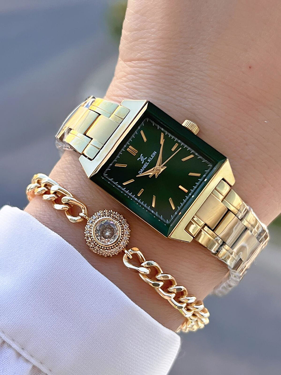 Daniel Klein Çelik Kordon 30 Mt Suya Dayanıklı 2 Yıl Garantili Kadın Kol Saati+Bileklik BYN.10816.4