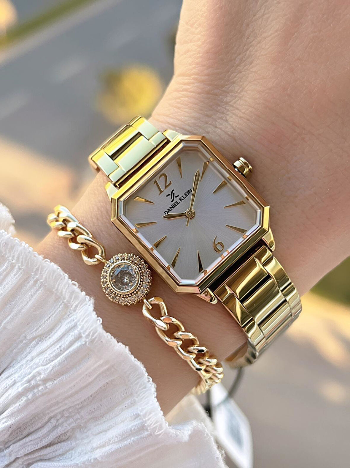 Daniel Klein Çelik Kordon 30 Mt Suya Dayanıklı Kadın Kol Saati+Bileklik BYN.14090.7