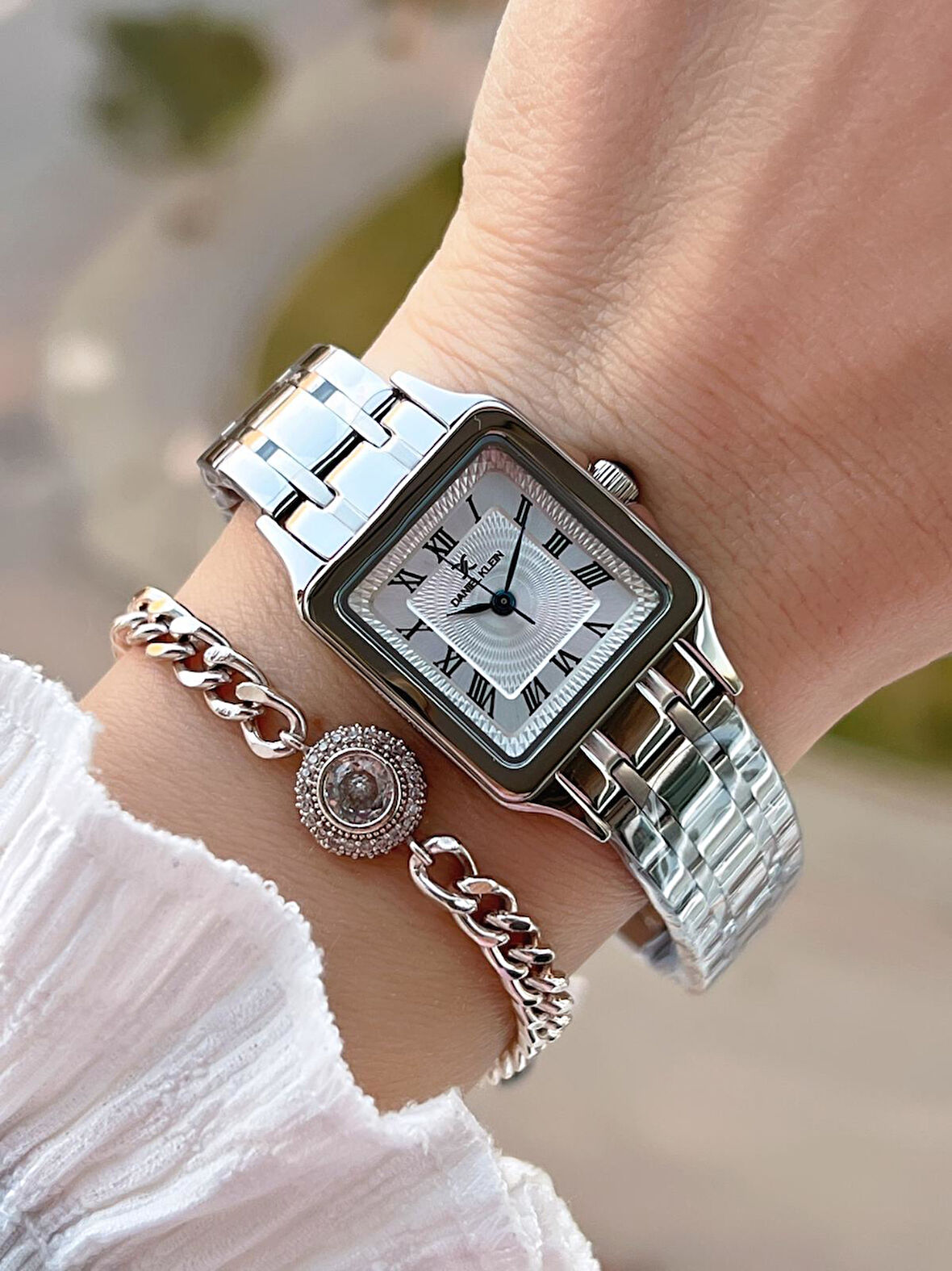 Daniel Klein Çelik Kordon 30 Mt Suya Dayanıklı Kadın Kol Saati+Bileklik BF.GF.10814.1