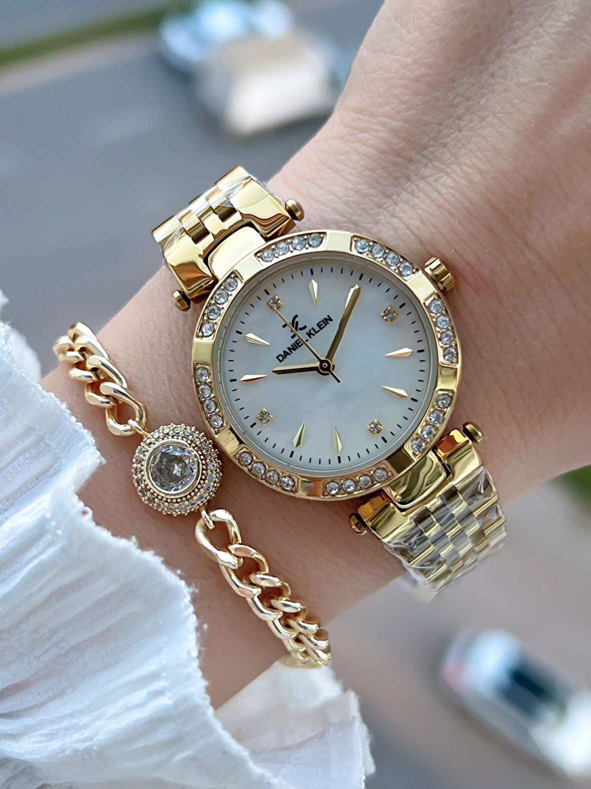 Daniel Klein Çelik Kordon 30 Mt Suya Dayanıklı Kadın Kol Saati+Bileklik BF.GF.10109.2