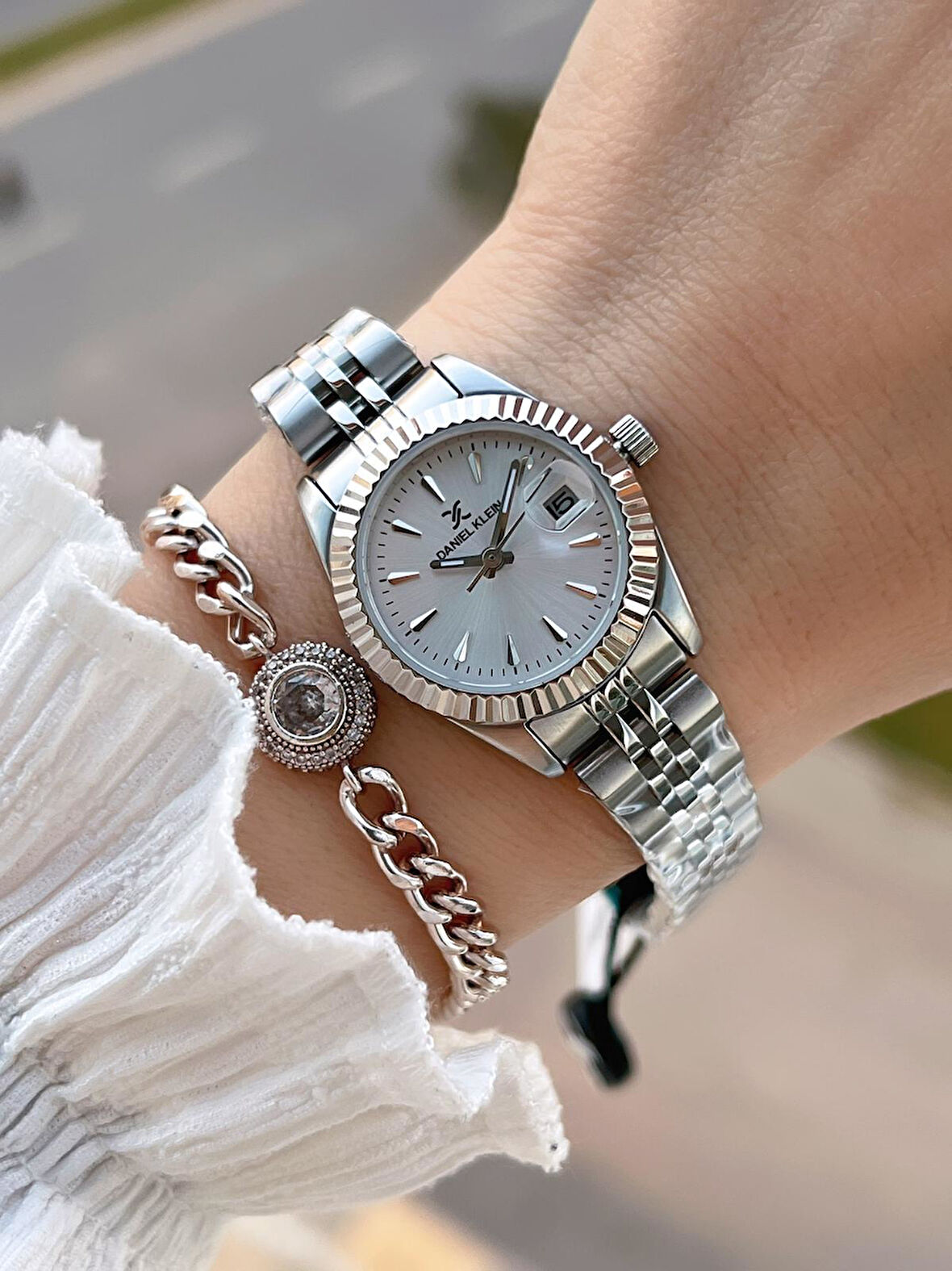 Daniel Klein 2 Yıl Garantili Jubile Kordon 3 Atm Suya Dayanıklı Kadın Kol Saati+Bileklik F.Z.10030.1