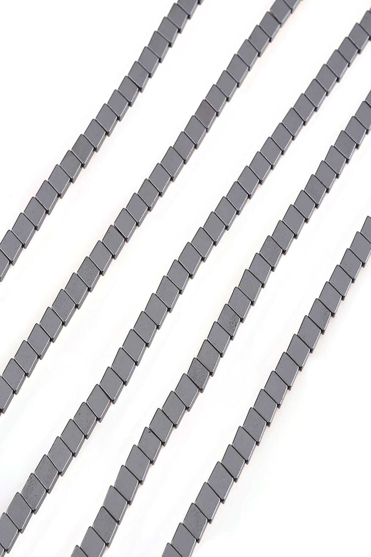 9X4 MM Hematit Taşı Dizi - DZ2413