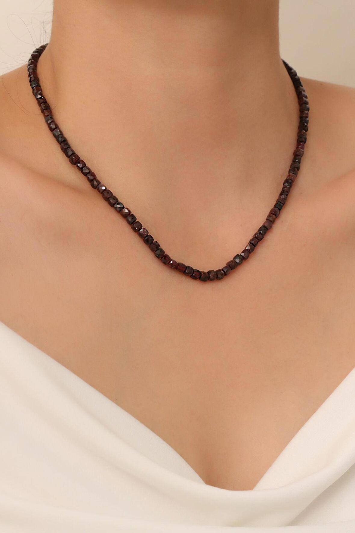 Lal Taşı Kolye (Granat)
