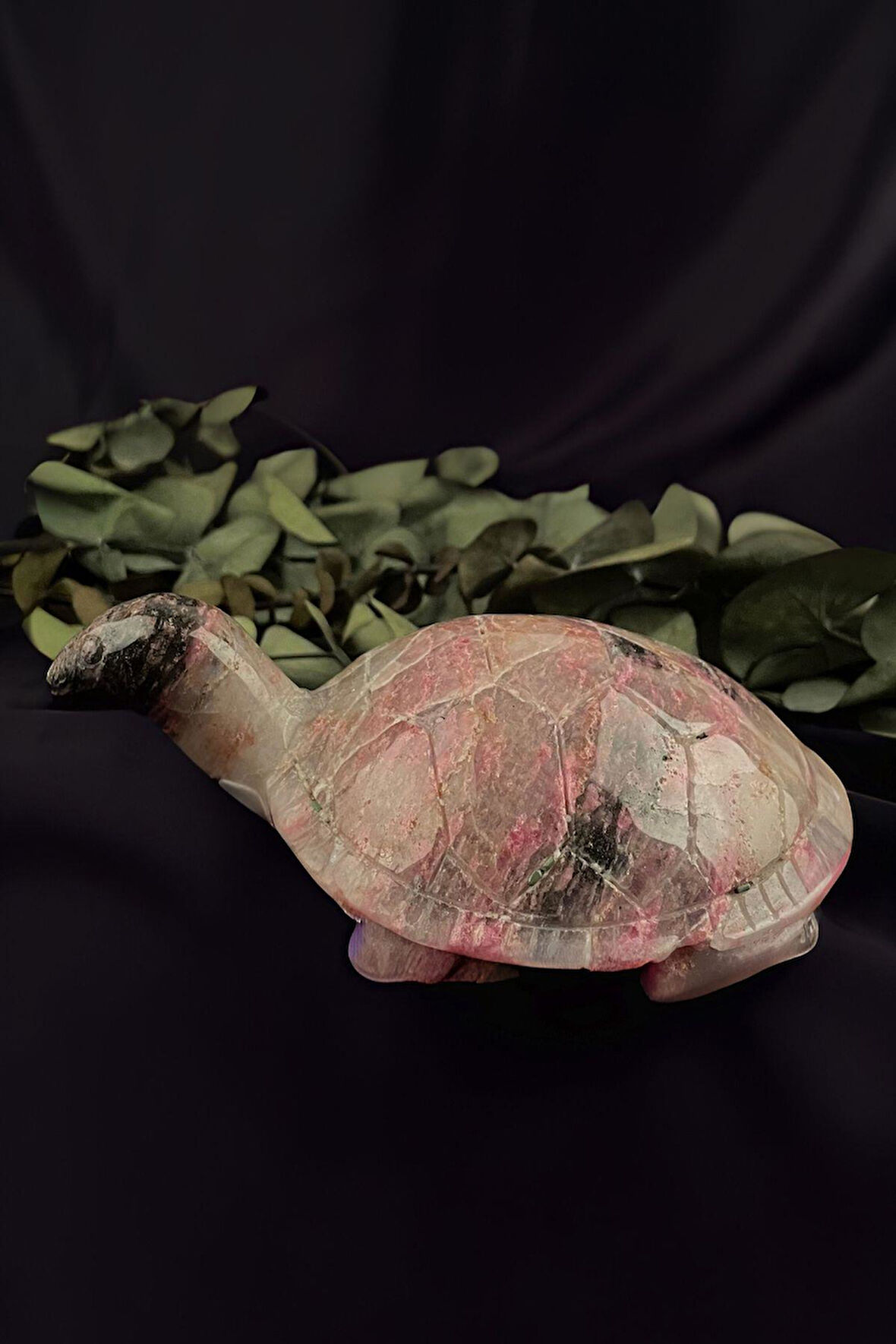 Kaplumbağa Figürlü Rodonit Taşı