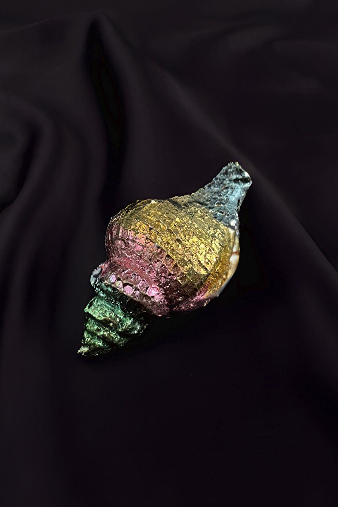 Deniz Kabuğu Figürü Bizmut Taşı