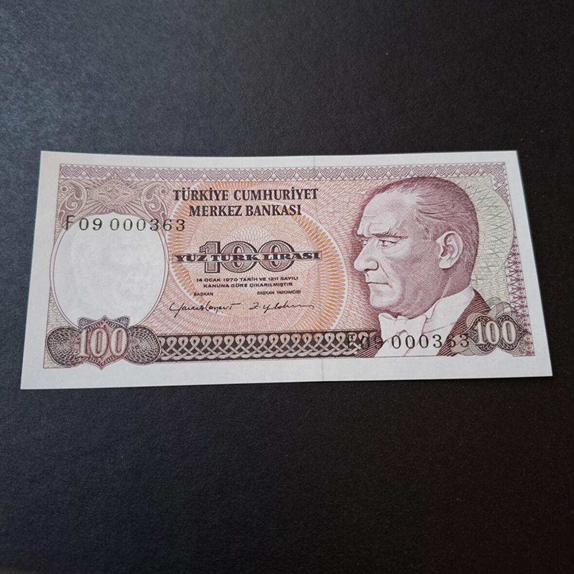 Escoines 3996368f6c0bb2e764 F09 000363 7.Emisyon 100Lira ÇİL