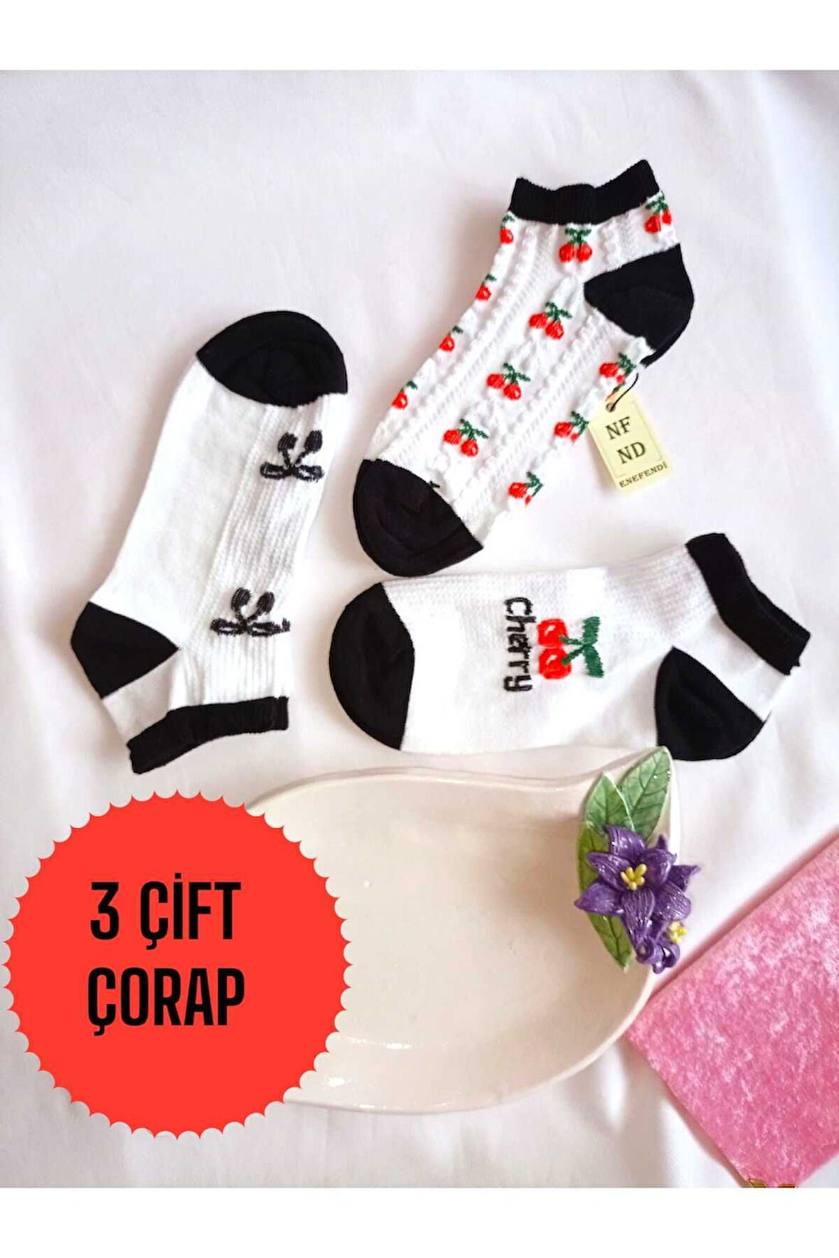 3 ÇİFT PAMUKLU PATİK ÇORAP BURUN DİKİŞSİZ SOFT KISA KONÇ DESEN KADIN ÇORABI 36-40 BEYAZ SİYAH