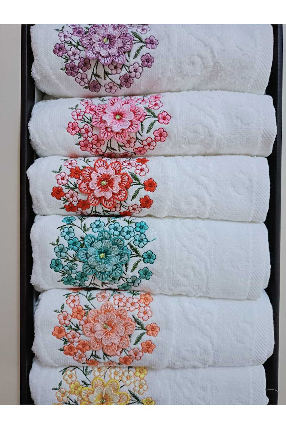 Havlu , 3d Işlemeli Havlu , Nakışlı , Pamuklu El Yüz Havlusu 50 X 90 , 6'lı Set , Çeyizlik ,