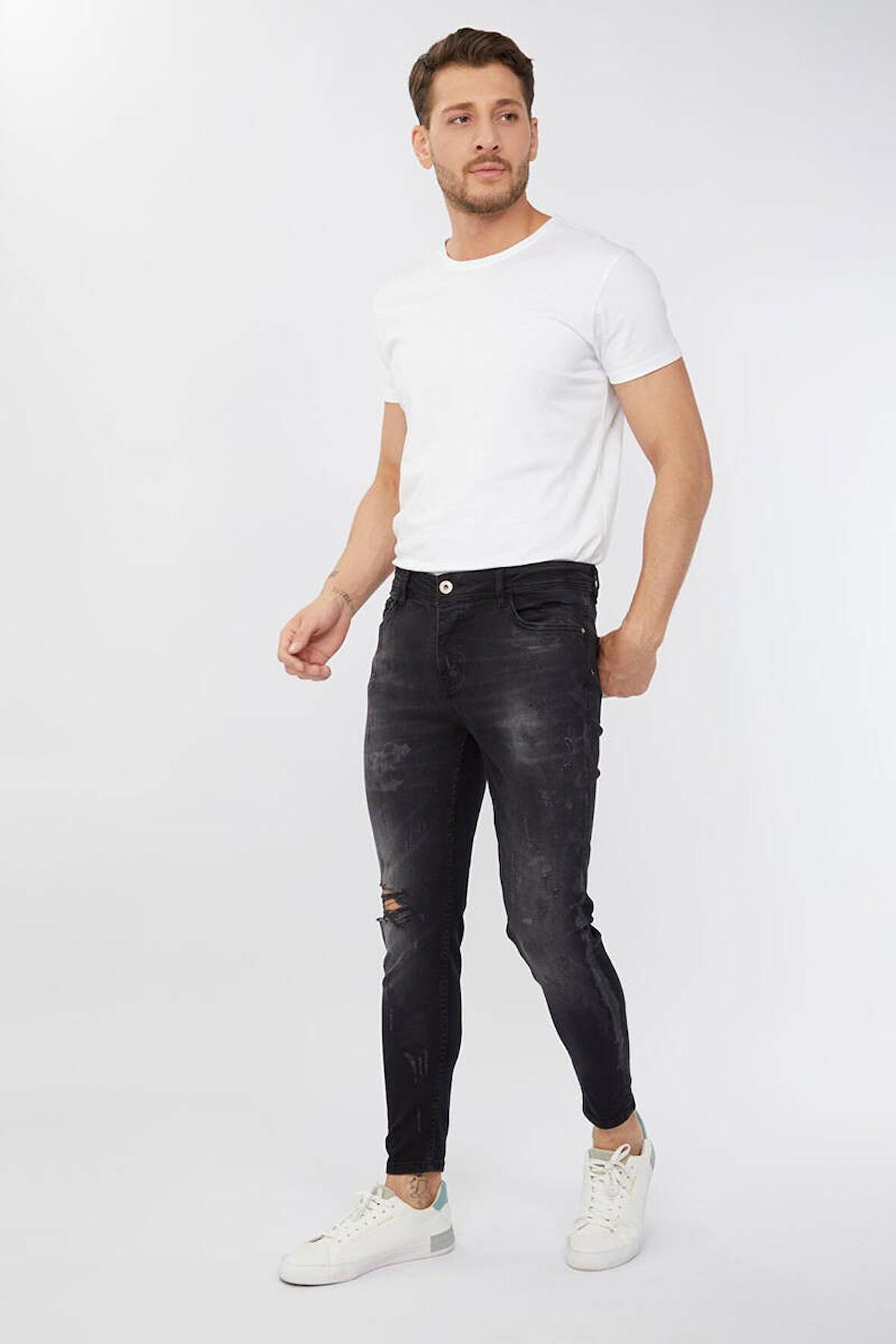 Erkek Skinny Fit Yırtık Detaylı Jean Siyah