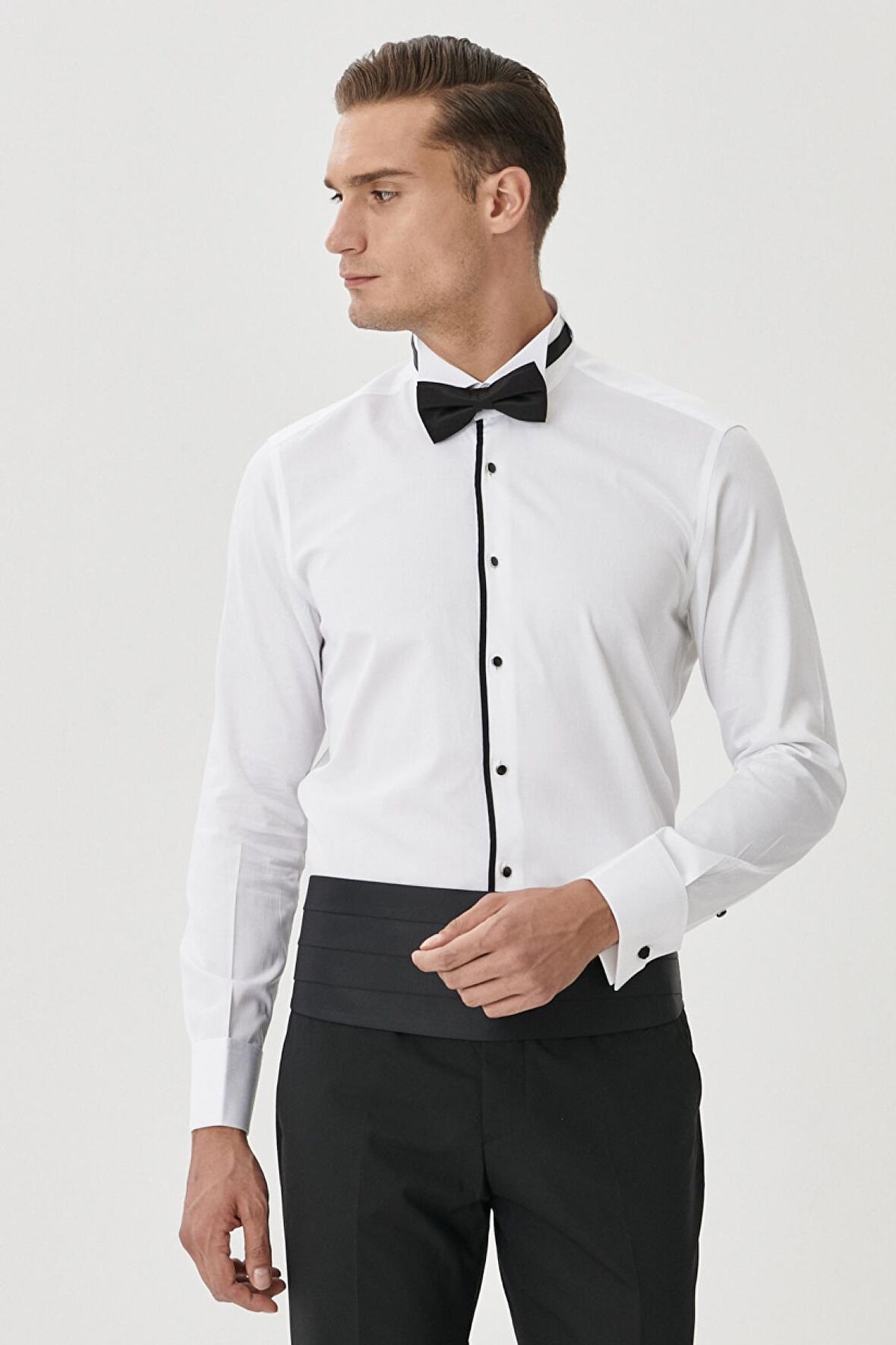 Damatlık Ata Yaka Tailored Slim Fit Gömlek