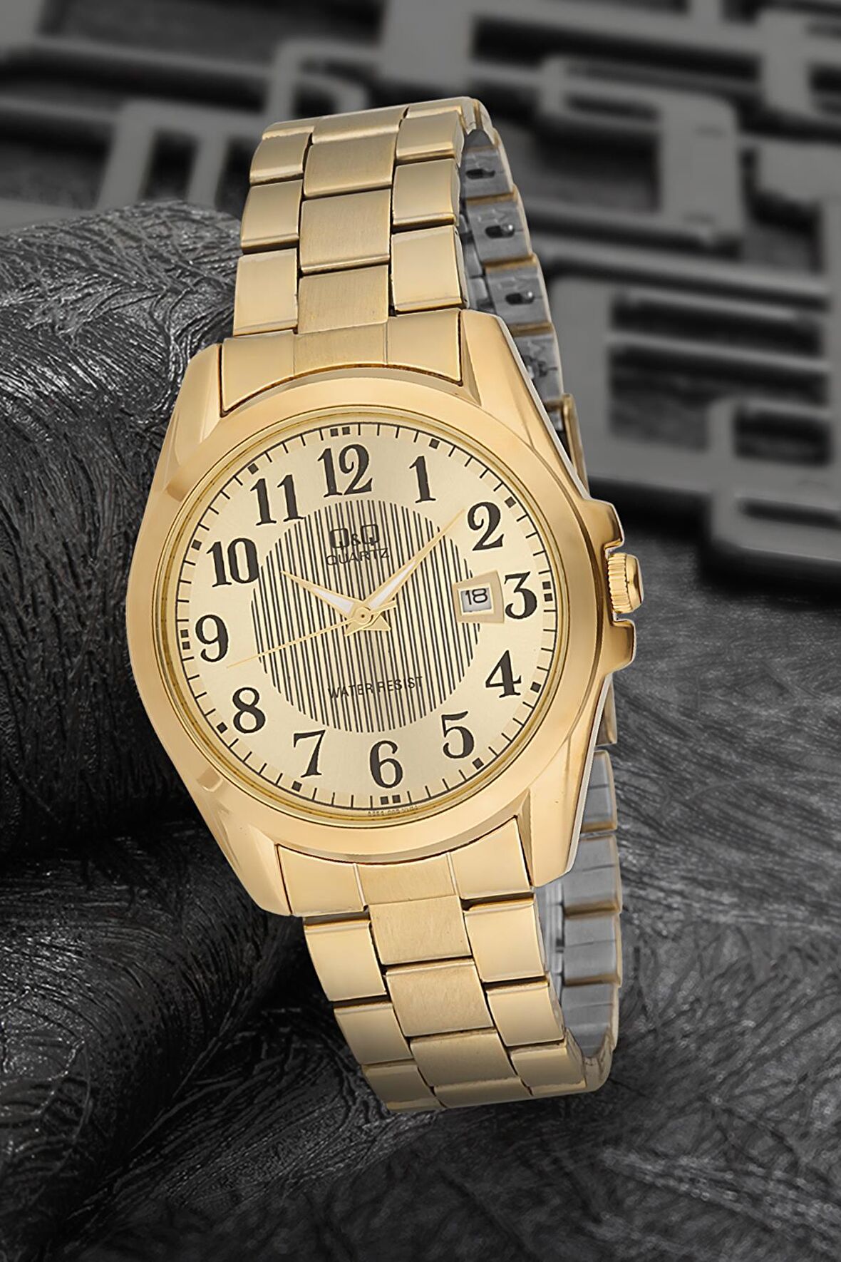 Q&Q 3F126 Kadın Takvimli Kol Saati