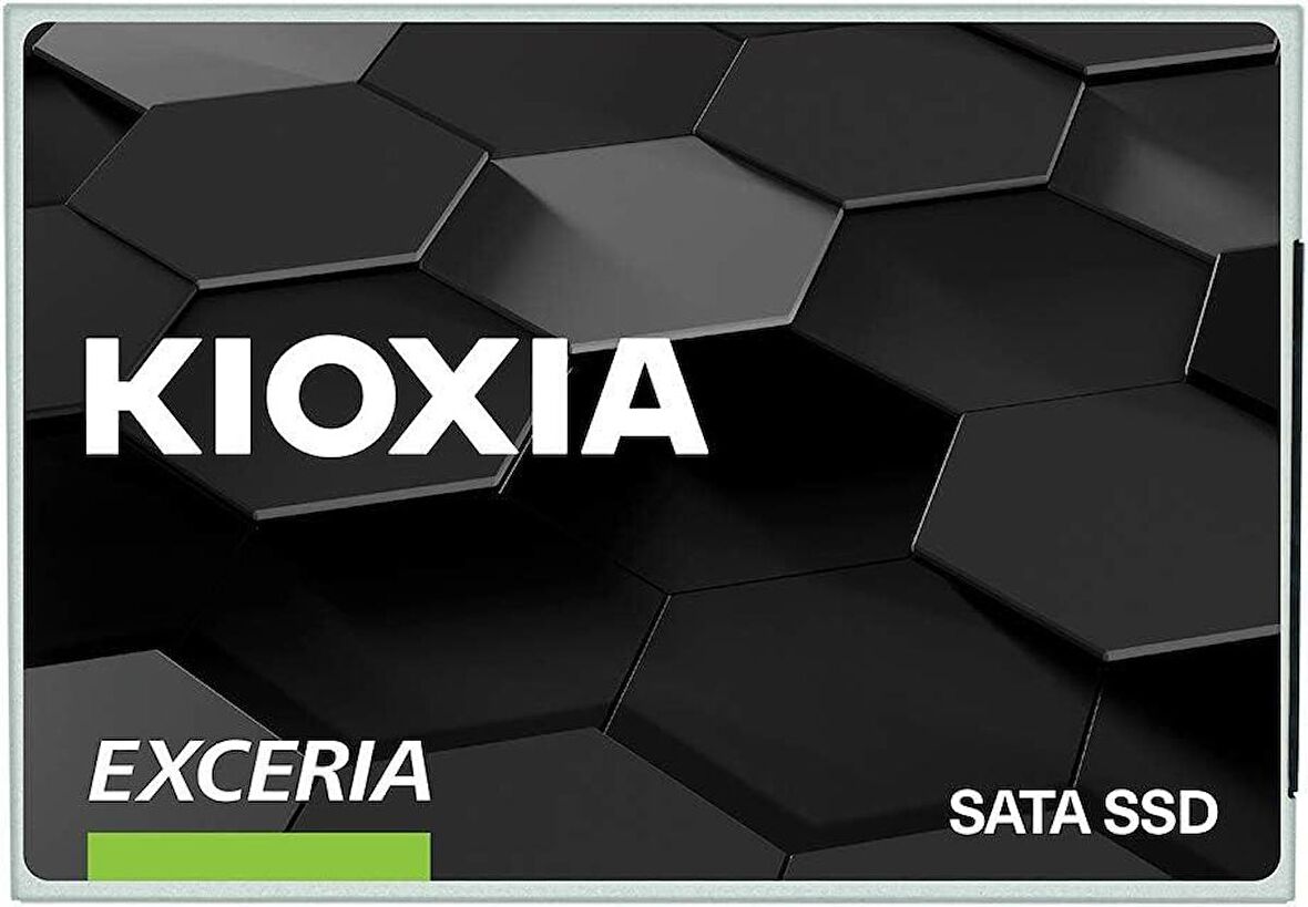 Kioxia Exceria LTC10Z240GG8 SATA 3.0 2.5" 240 GB SSD - Teşhir 