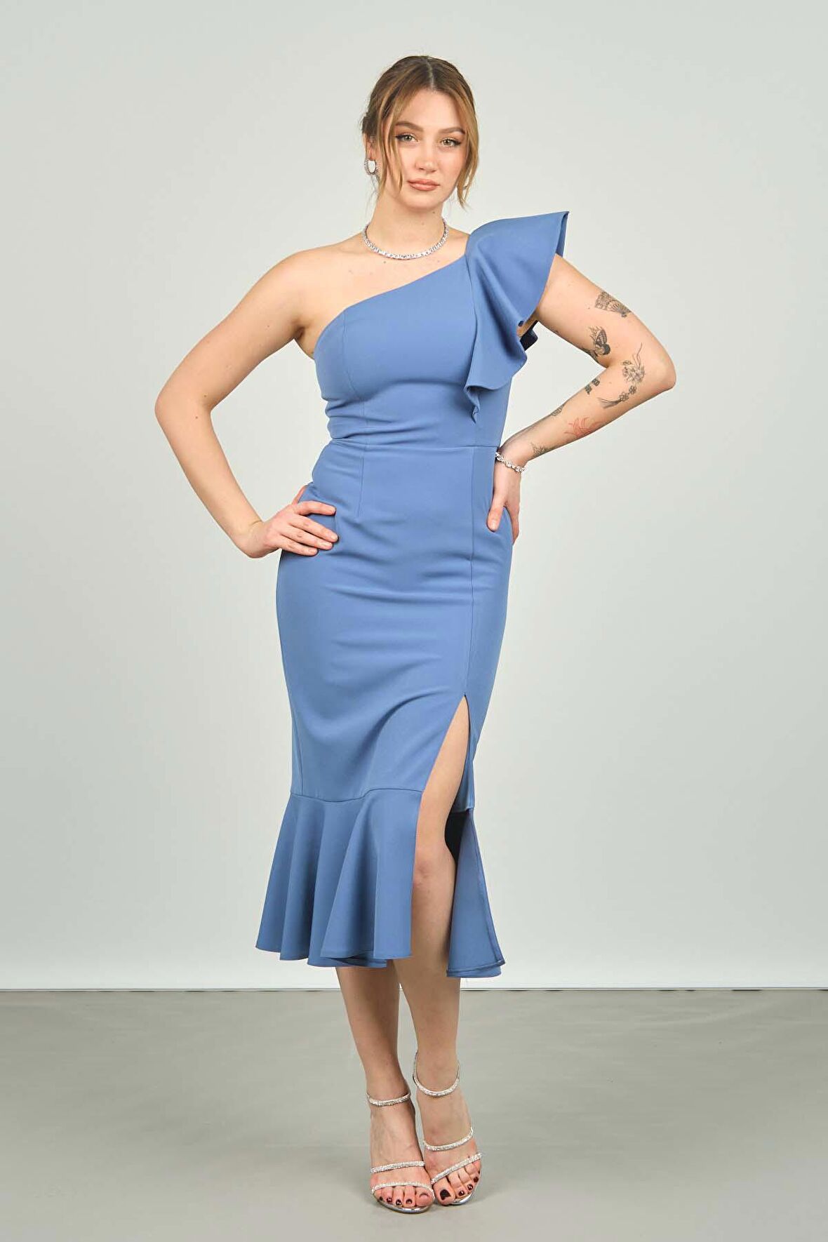 Escoll Kadın Tek Omzu Volanlı Midi Boy Abiye Elbise 1840 Indigo