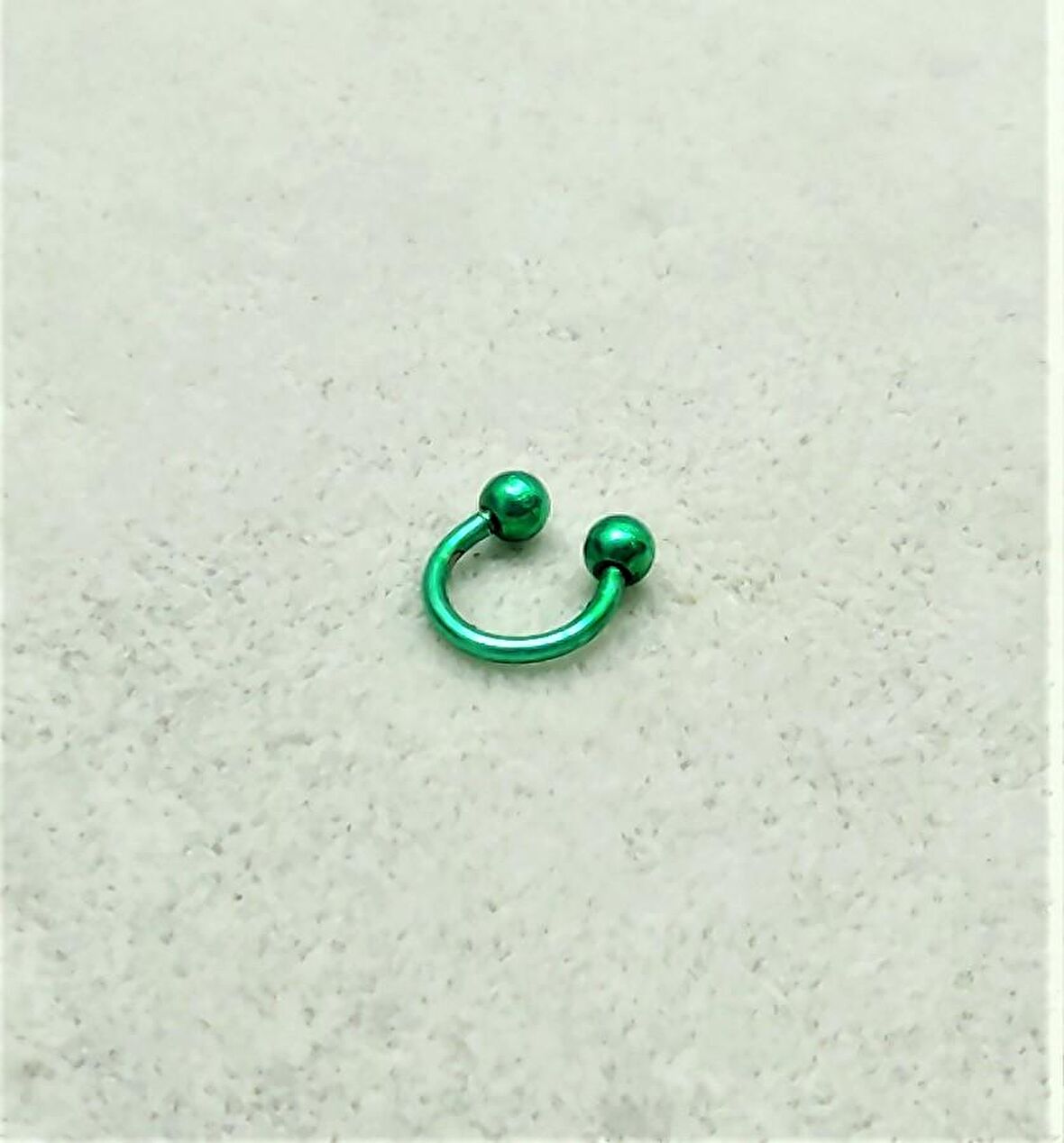 316L CERRAHİ ÇELİK PİERCİNG 6 MM PEMBE KAPLAMA DİŞ,DUDAK,KIKIRDAK,TRAGUS,KAŞ,KULAK SMİLEY PİERCİNG