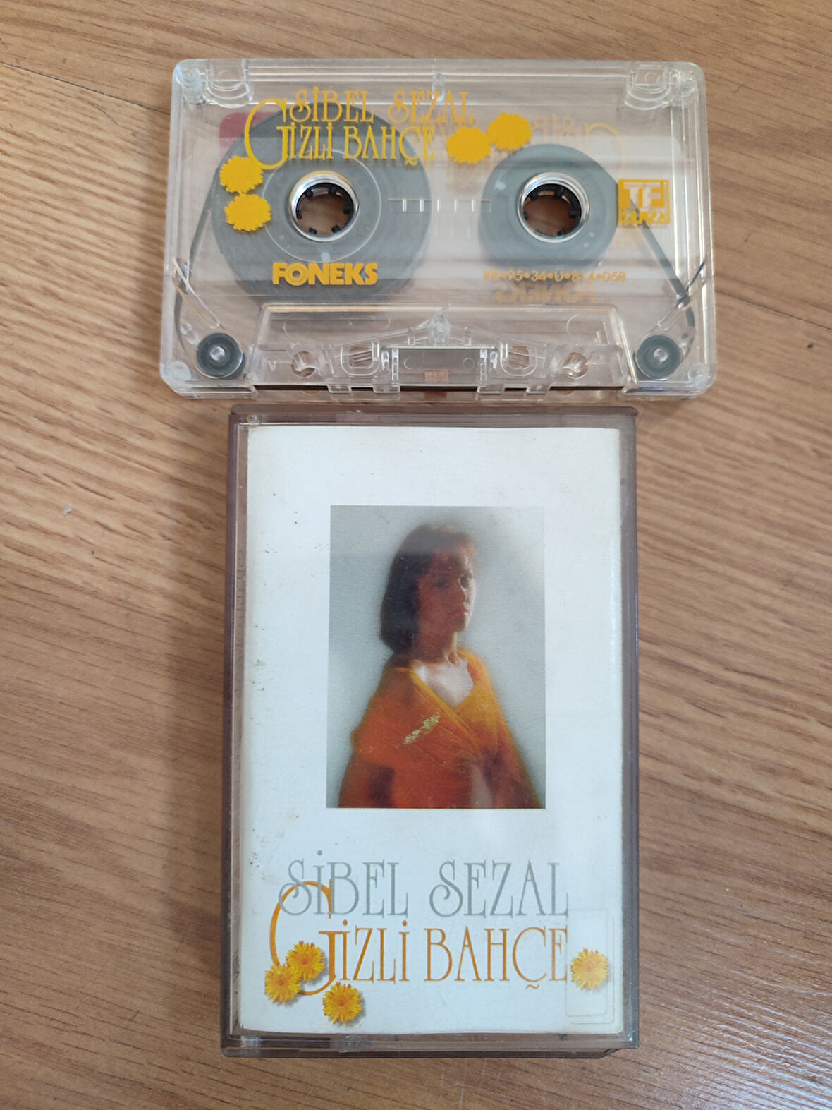 SİBEL SEZAL - Gizli Bahçe  - 1995 Türkiye Basım  Kaset Albüm 2.el